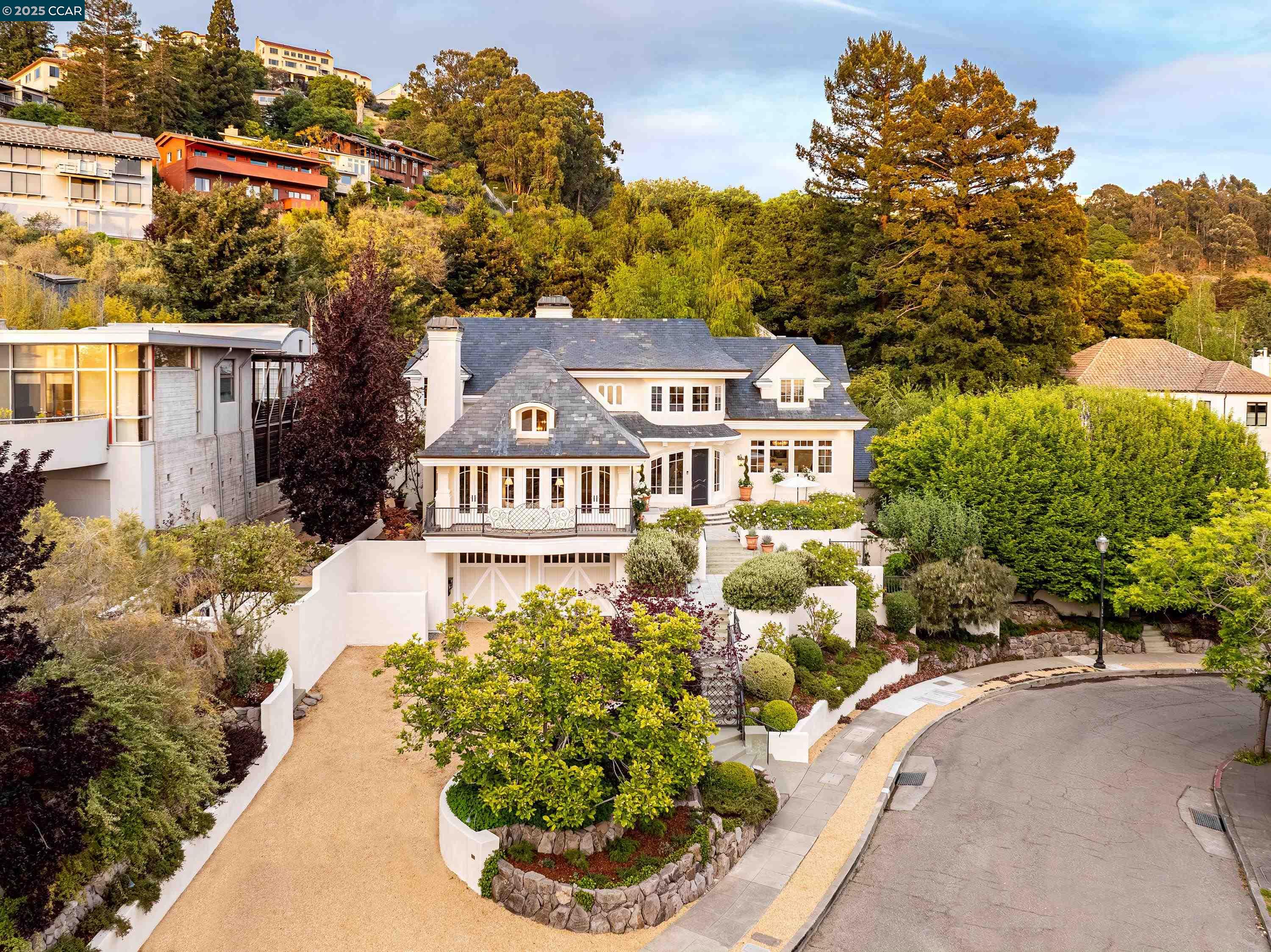 32 Vicente Rd