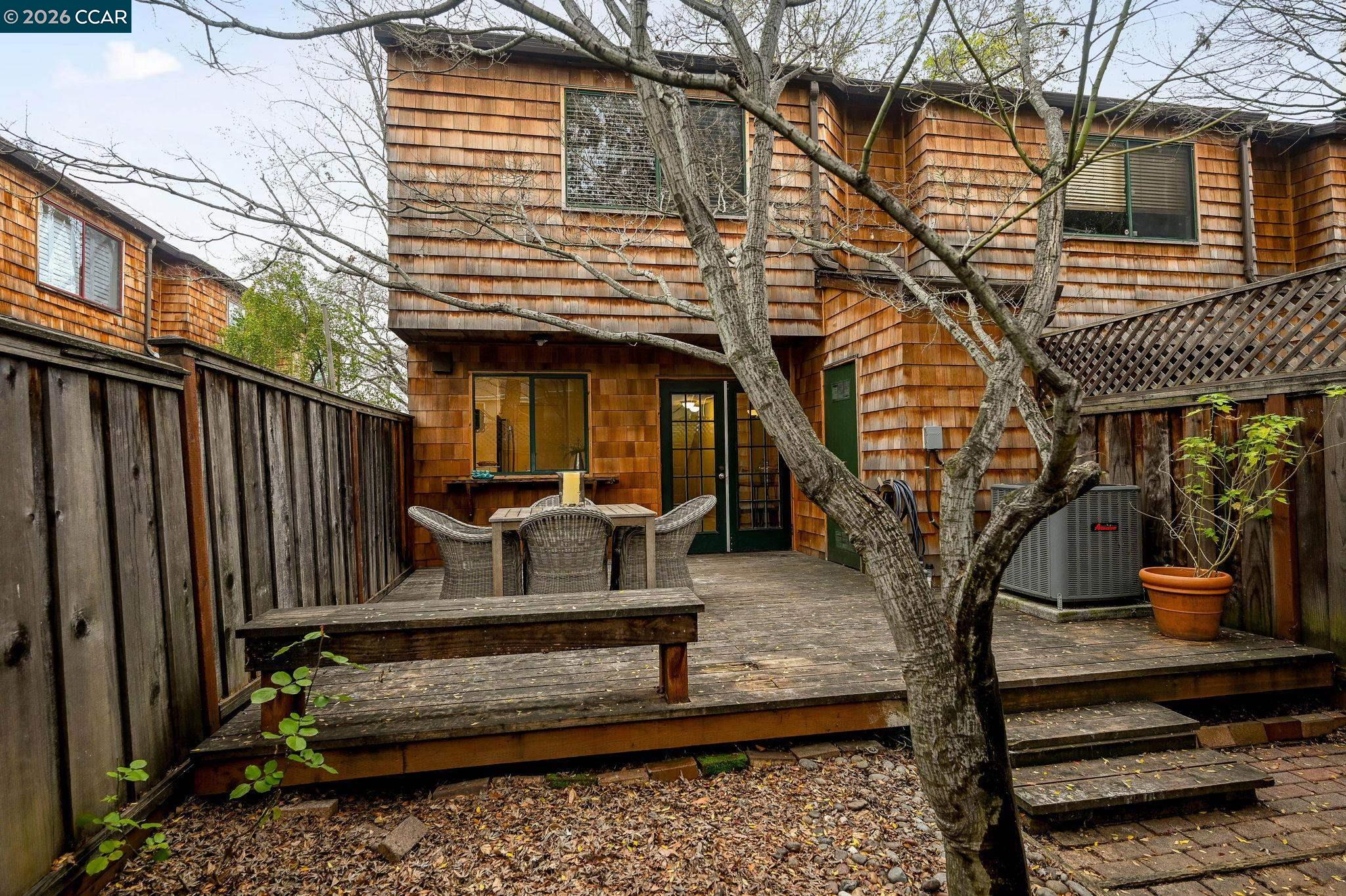 442 Westcliffe Pl.