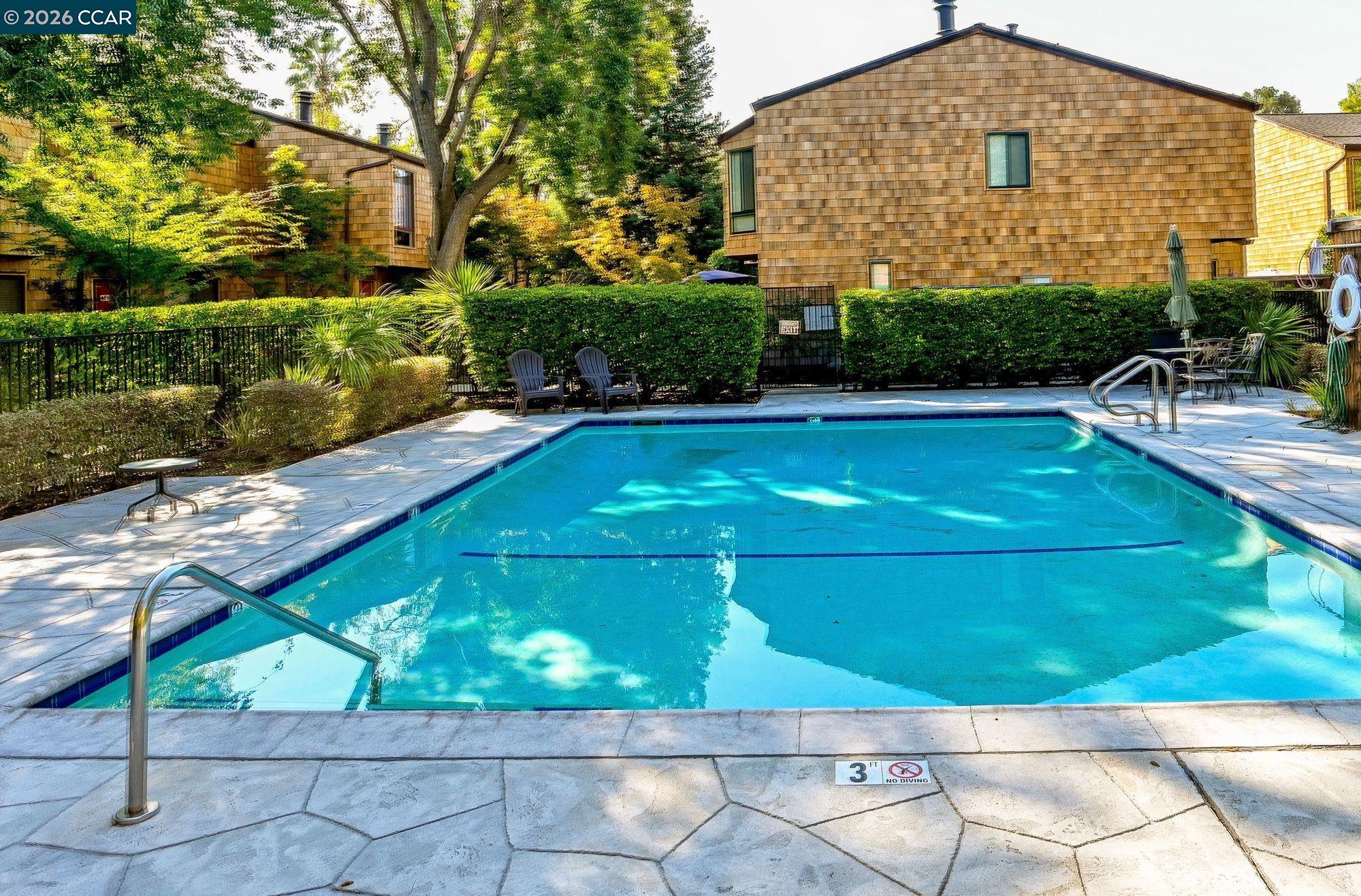 442 Westcliffe Pl.