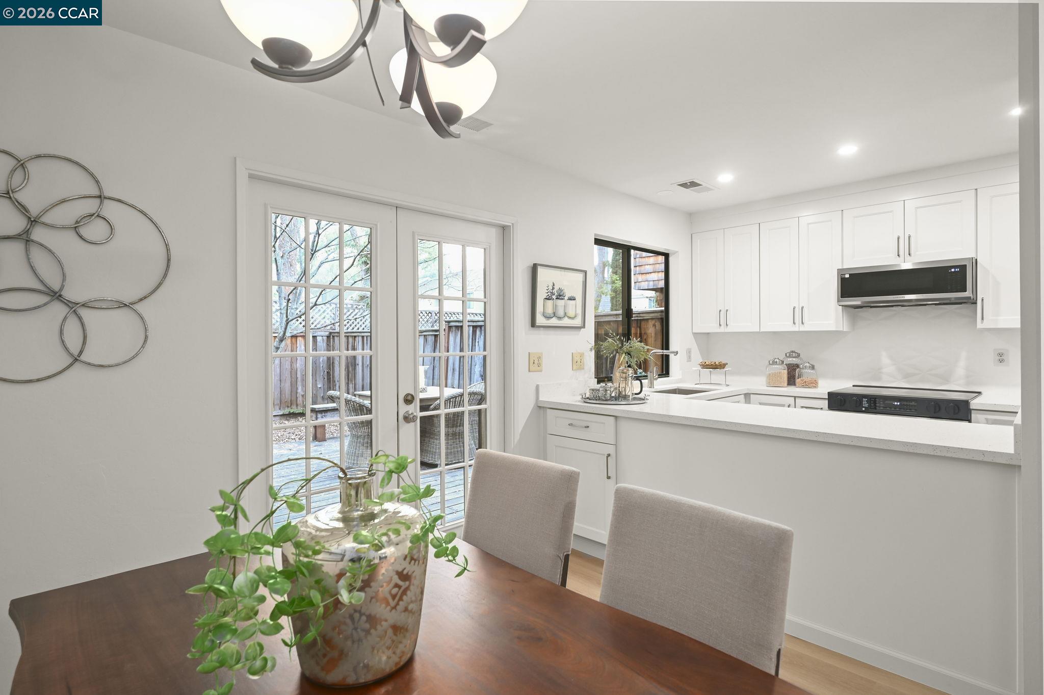 442 Westcliffe Pl.