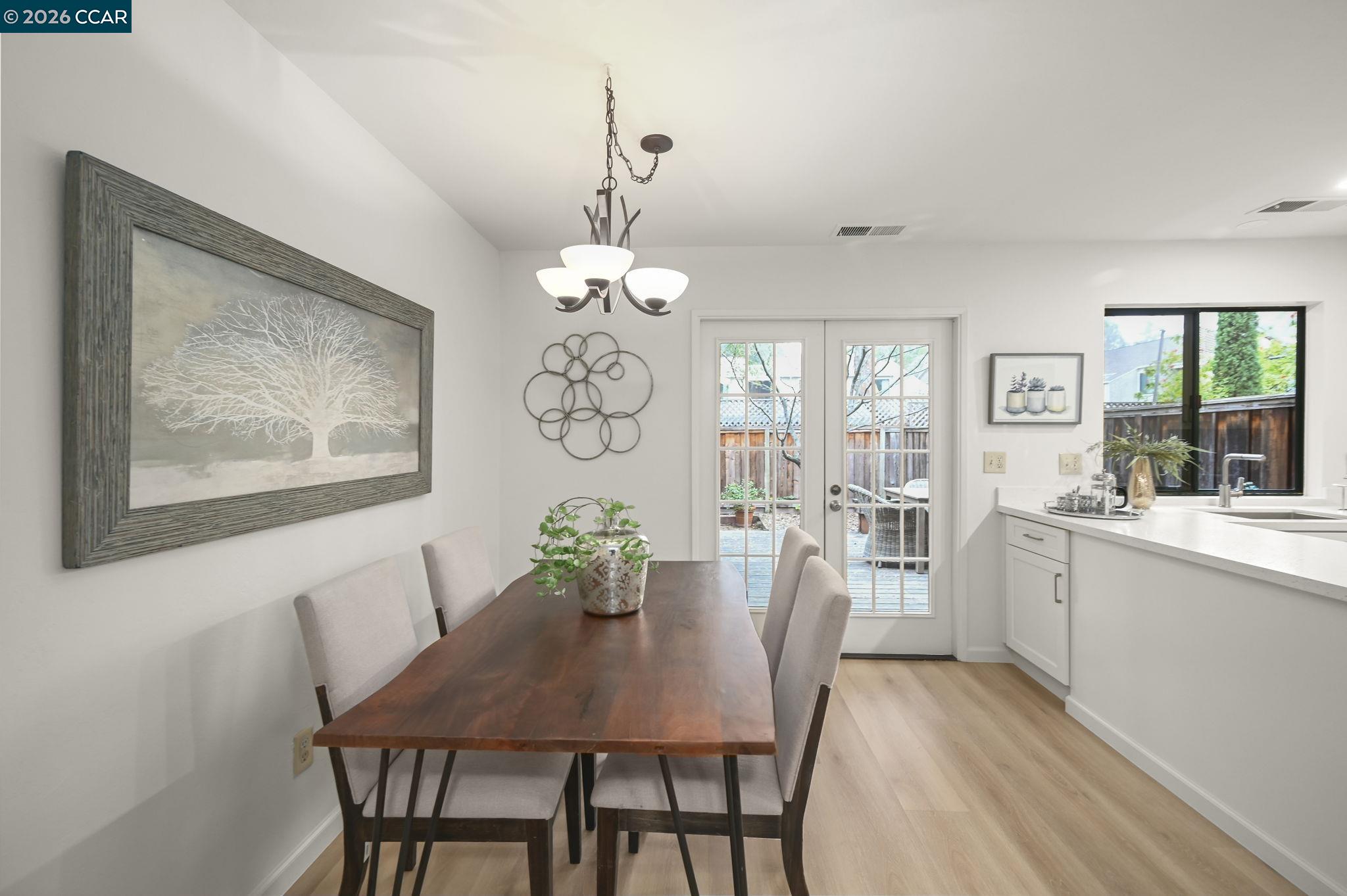 442 Westcliffe Pl.