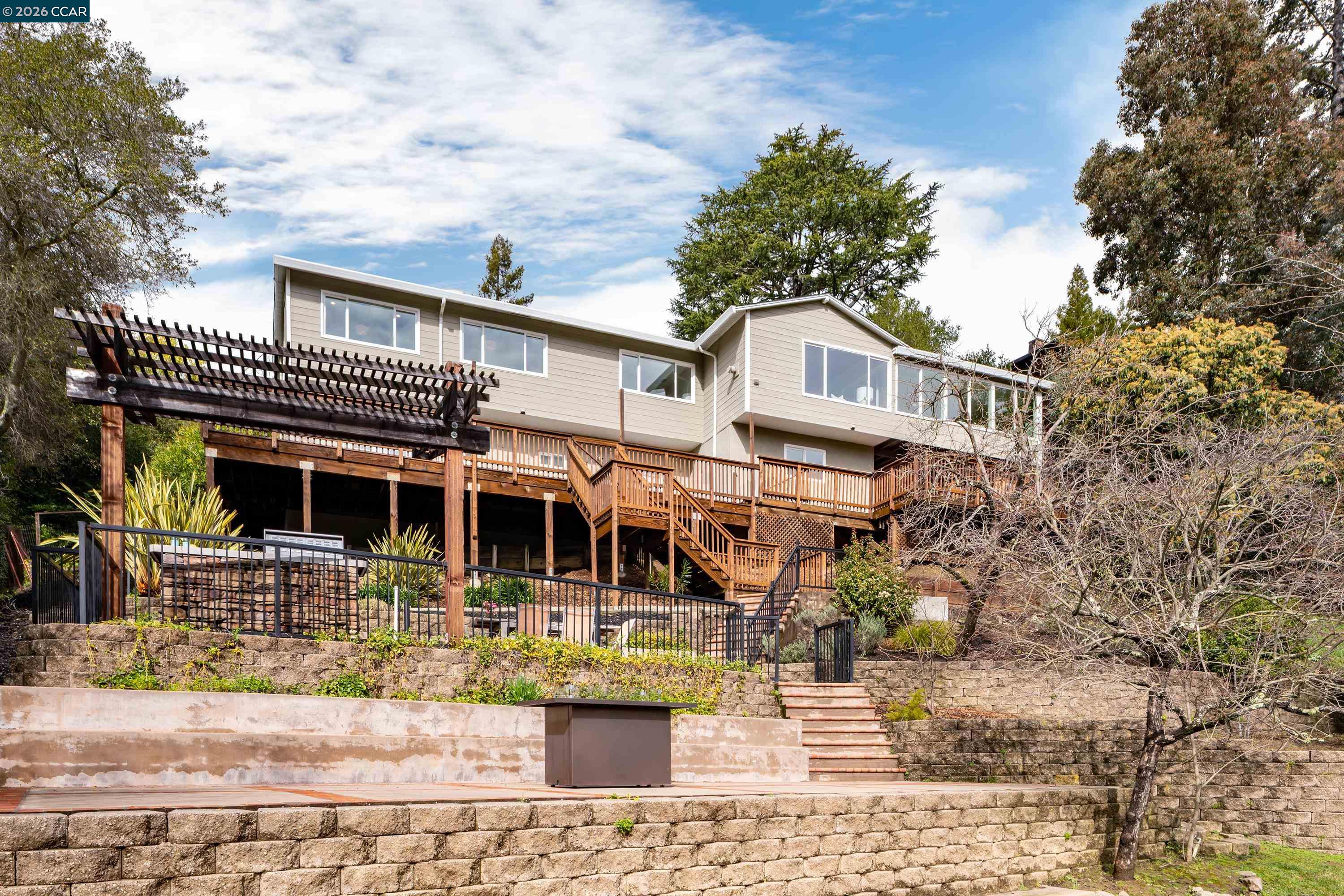 28 Southwood Dr