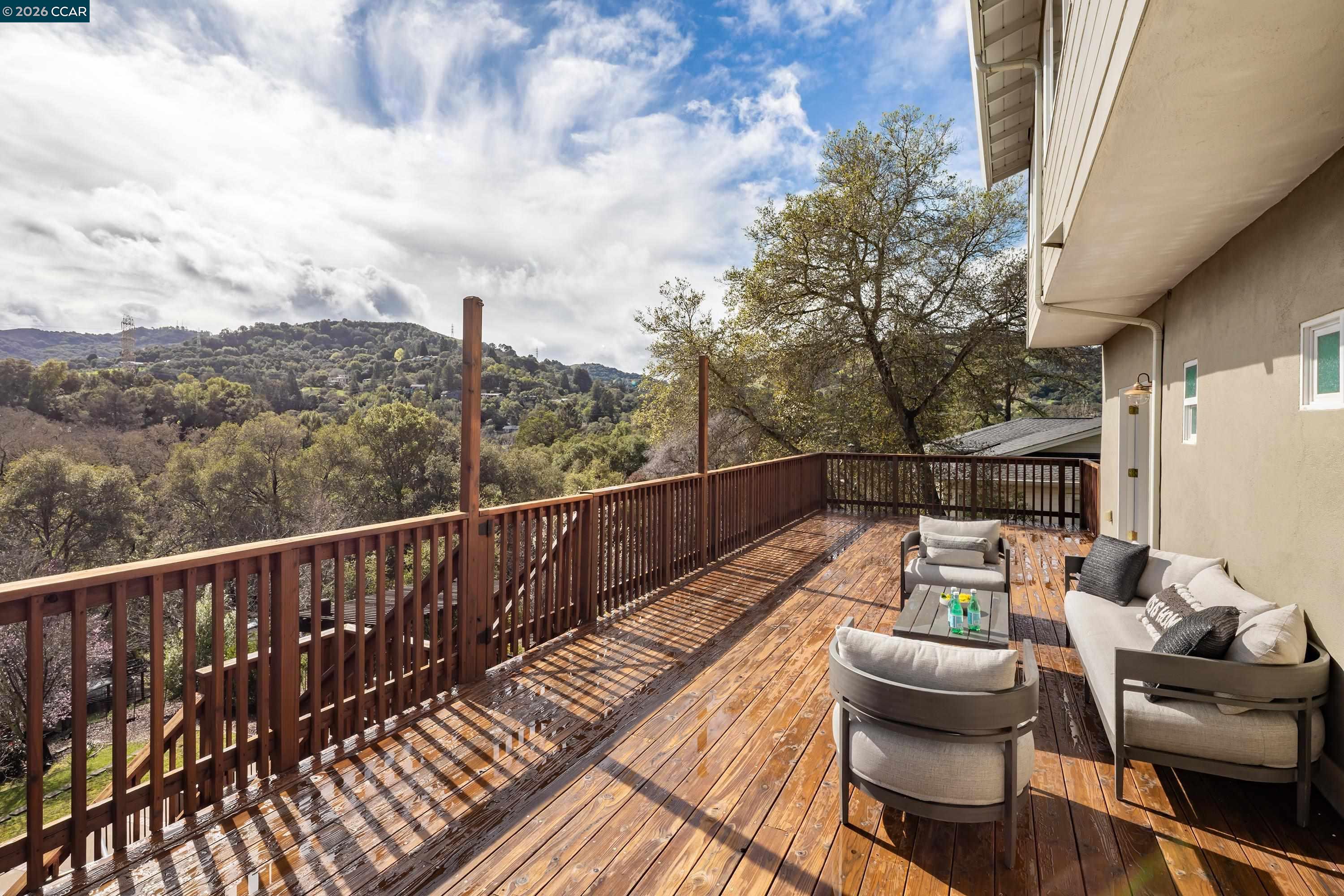 28 Southwood Dr