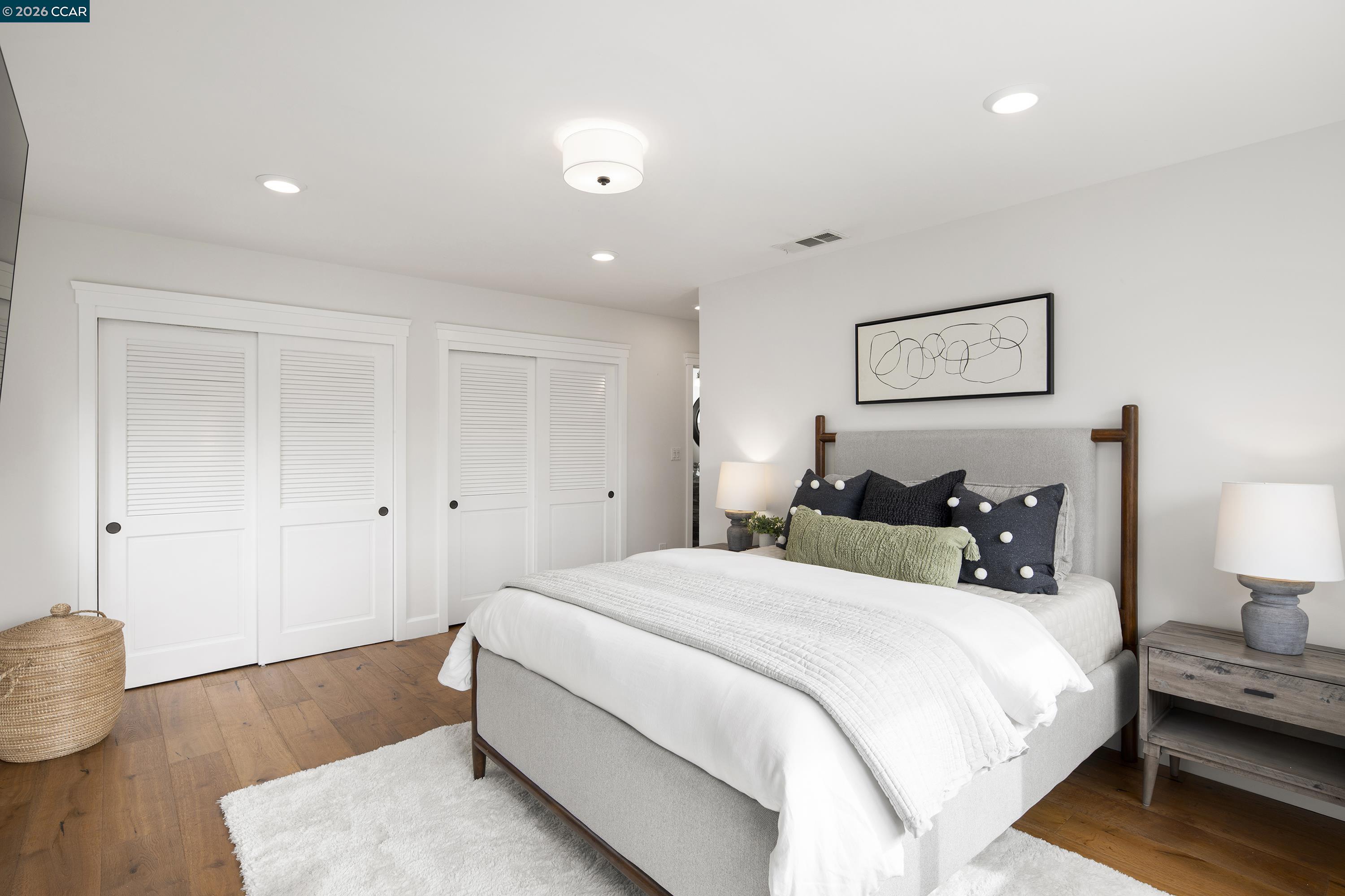 28 Southwood Dr