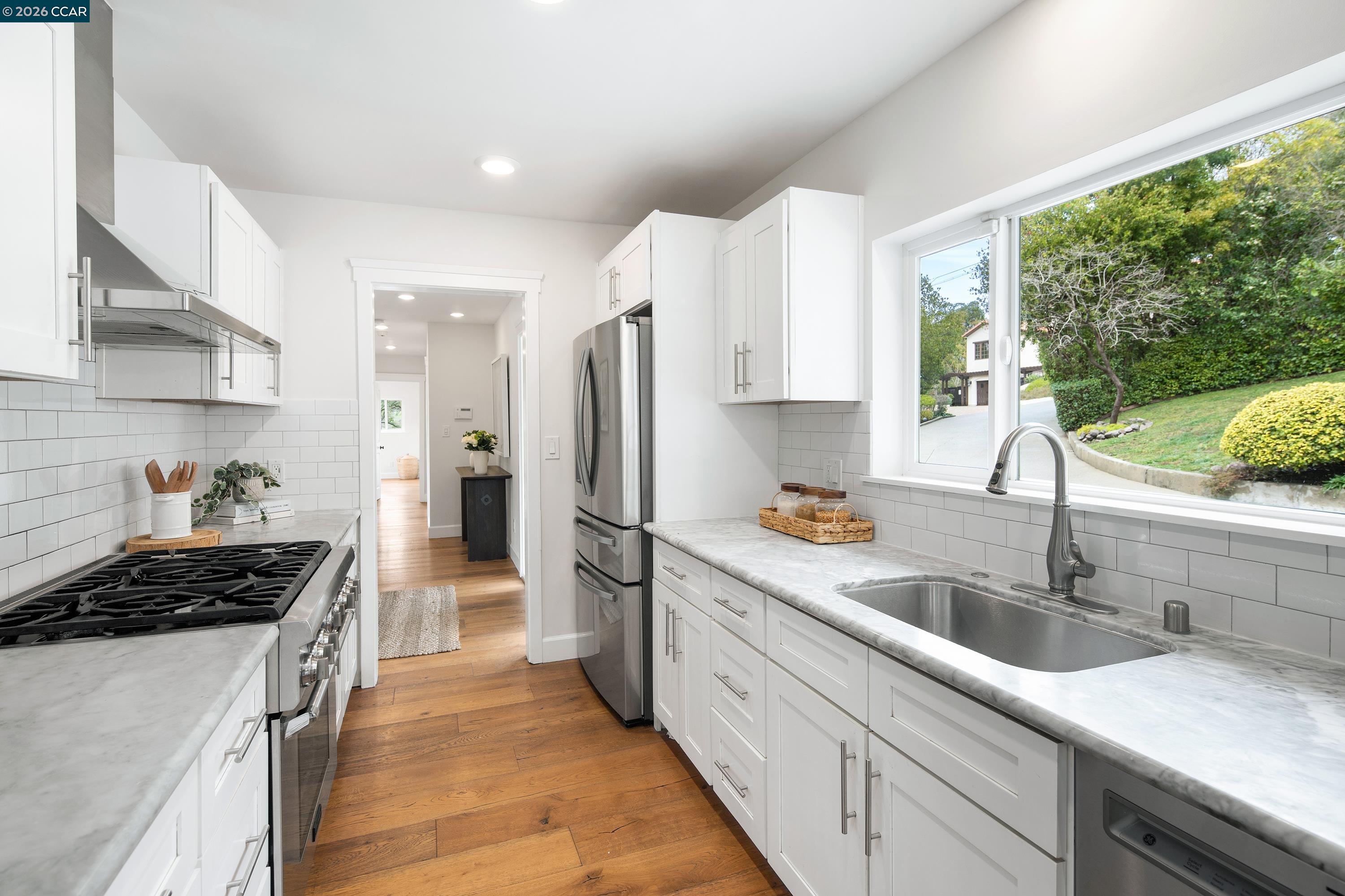 28 Southwood Dr