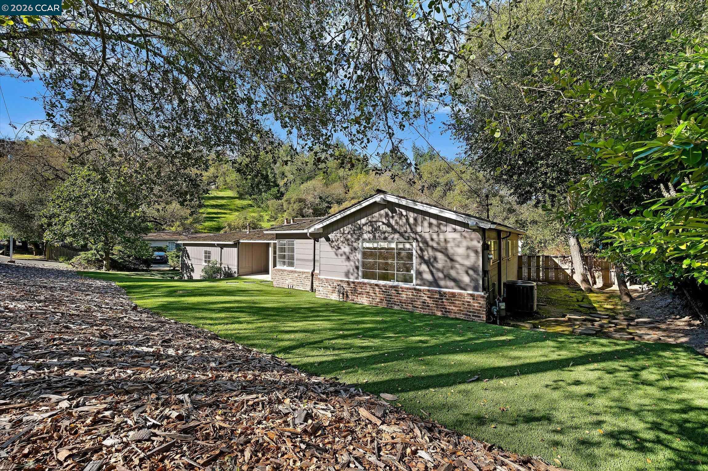 553 Miner Rd