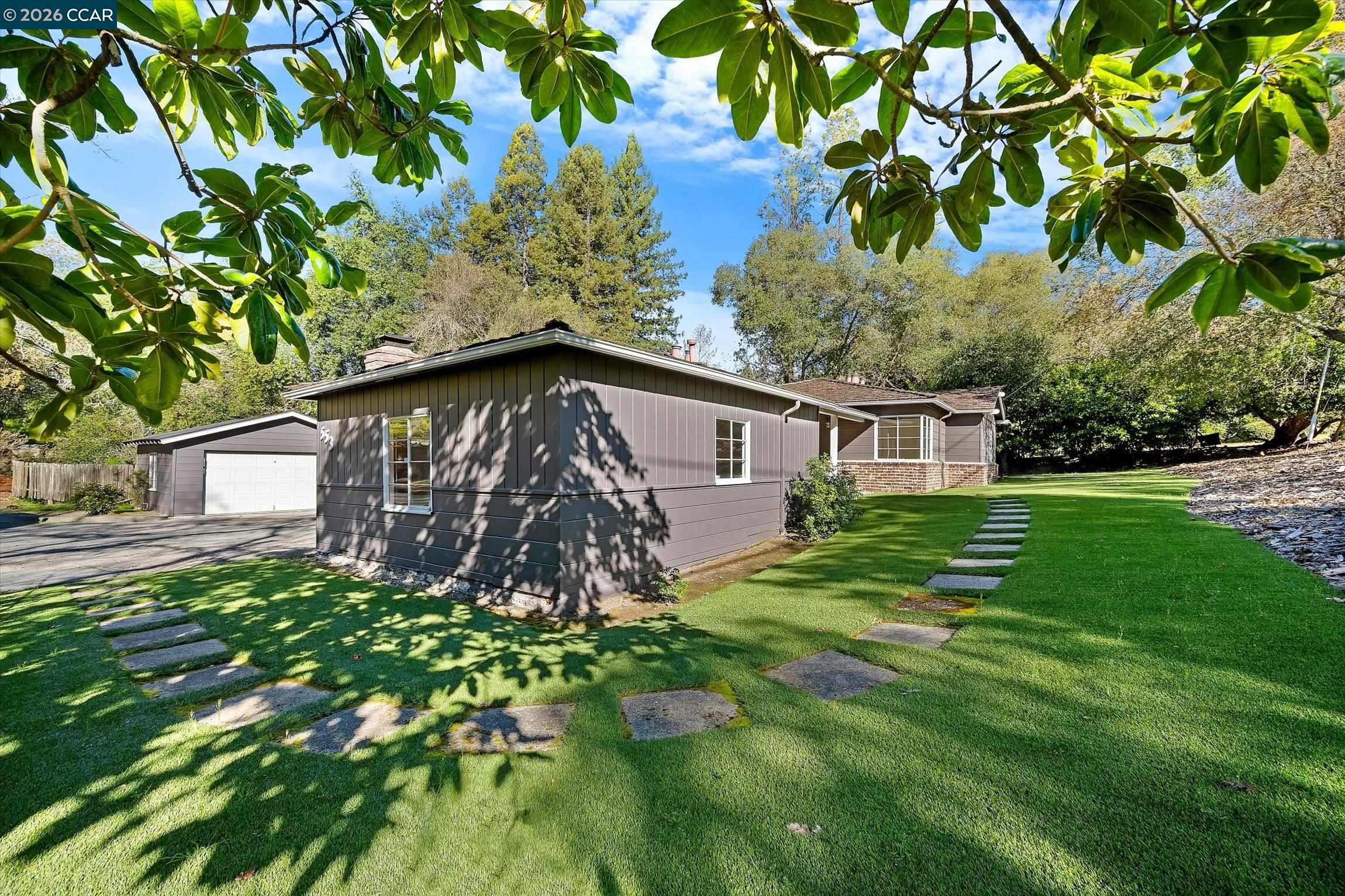 553 Miner Rd