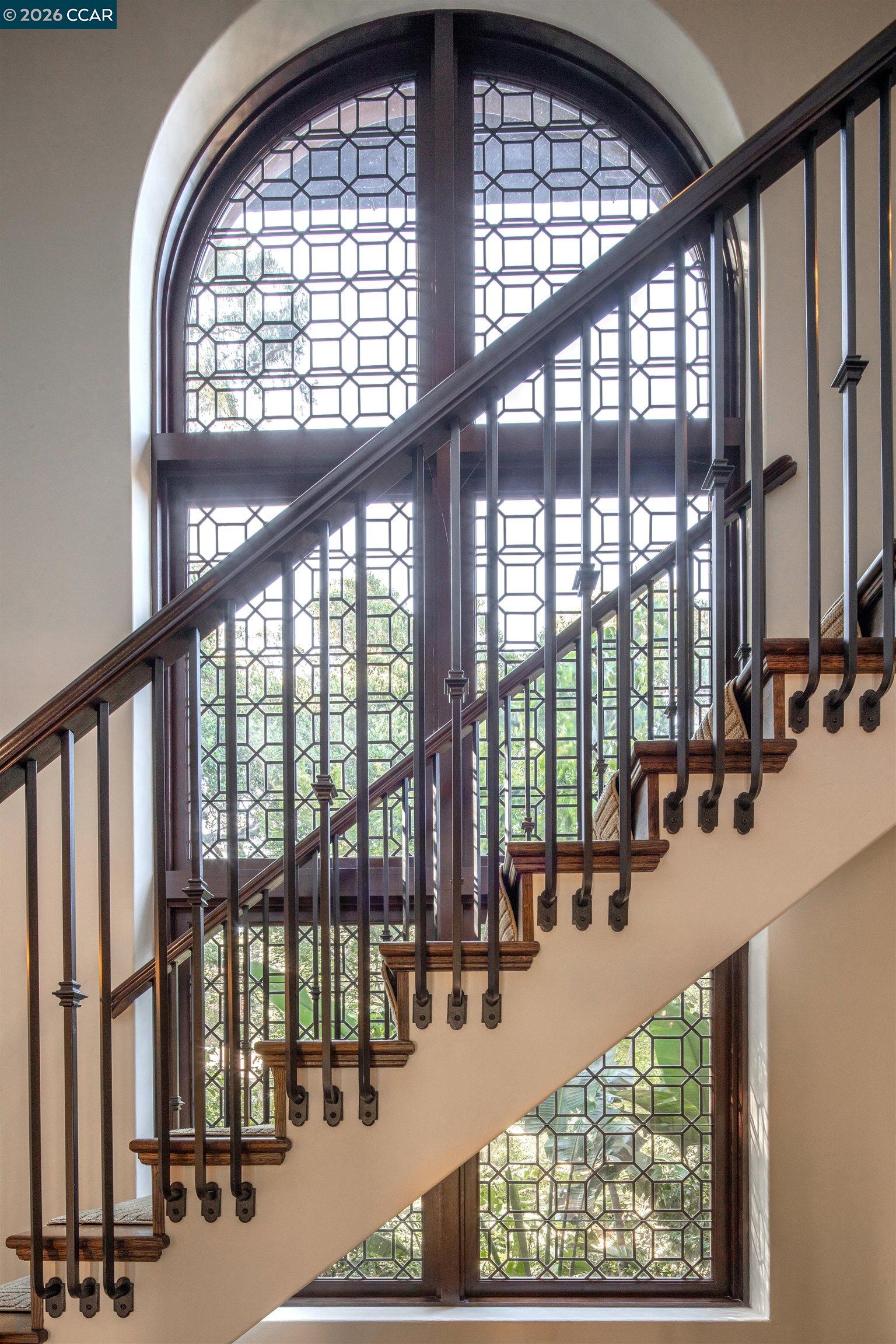 280 Indian Rd