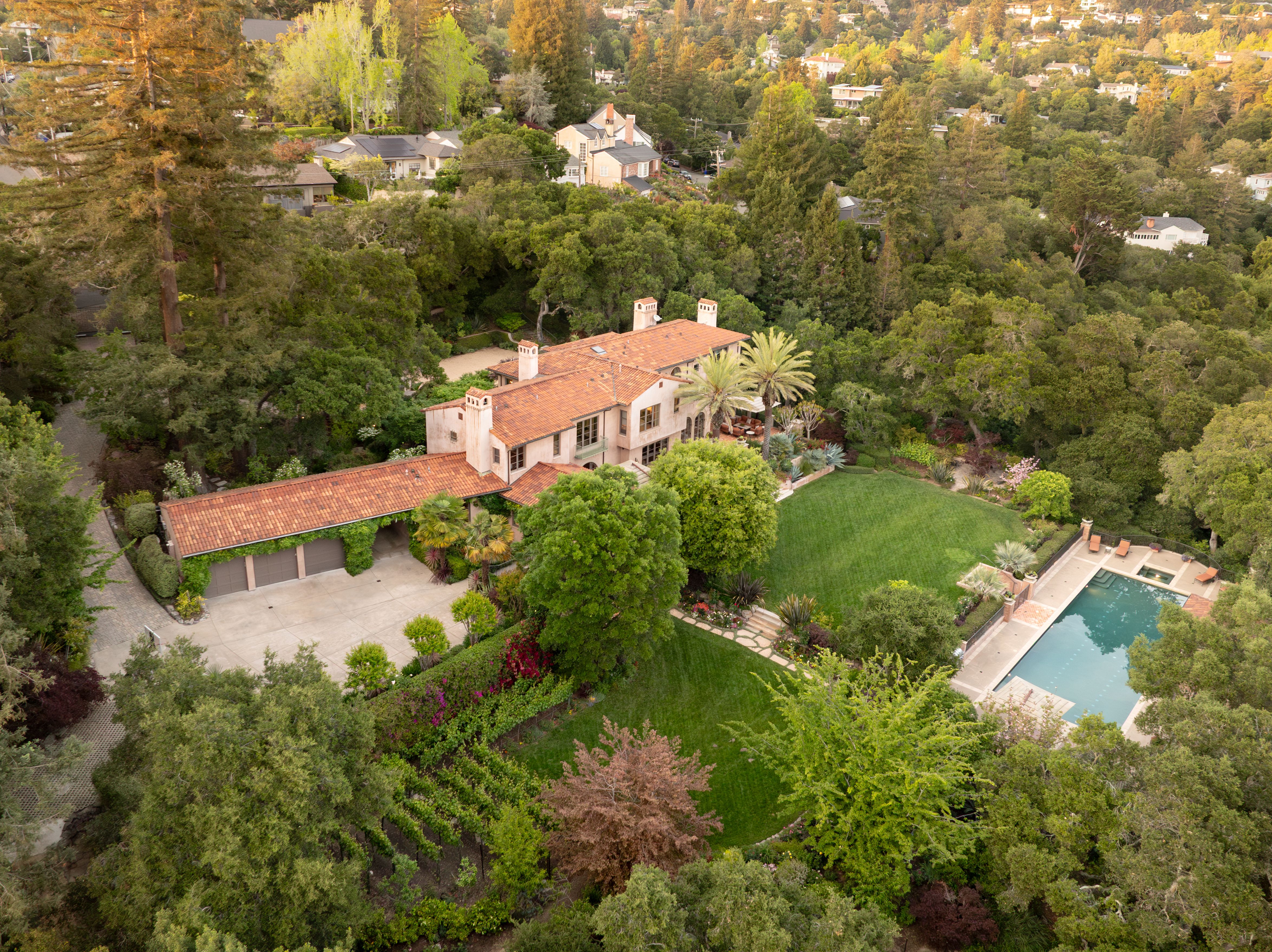 280 Indian Road 
