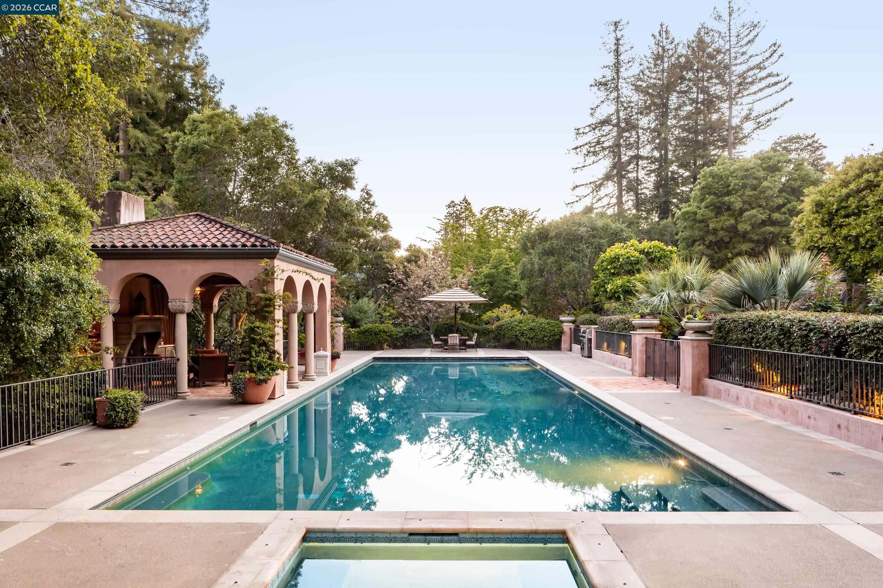 280 Indian Rd