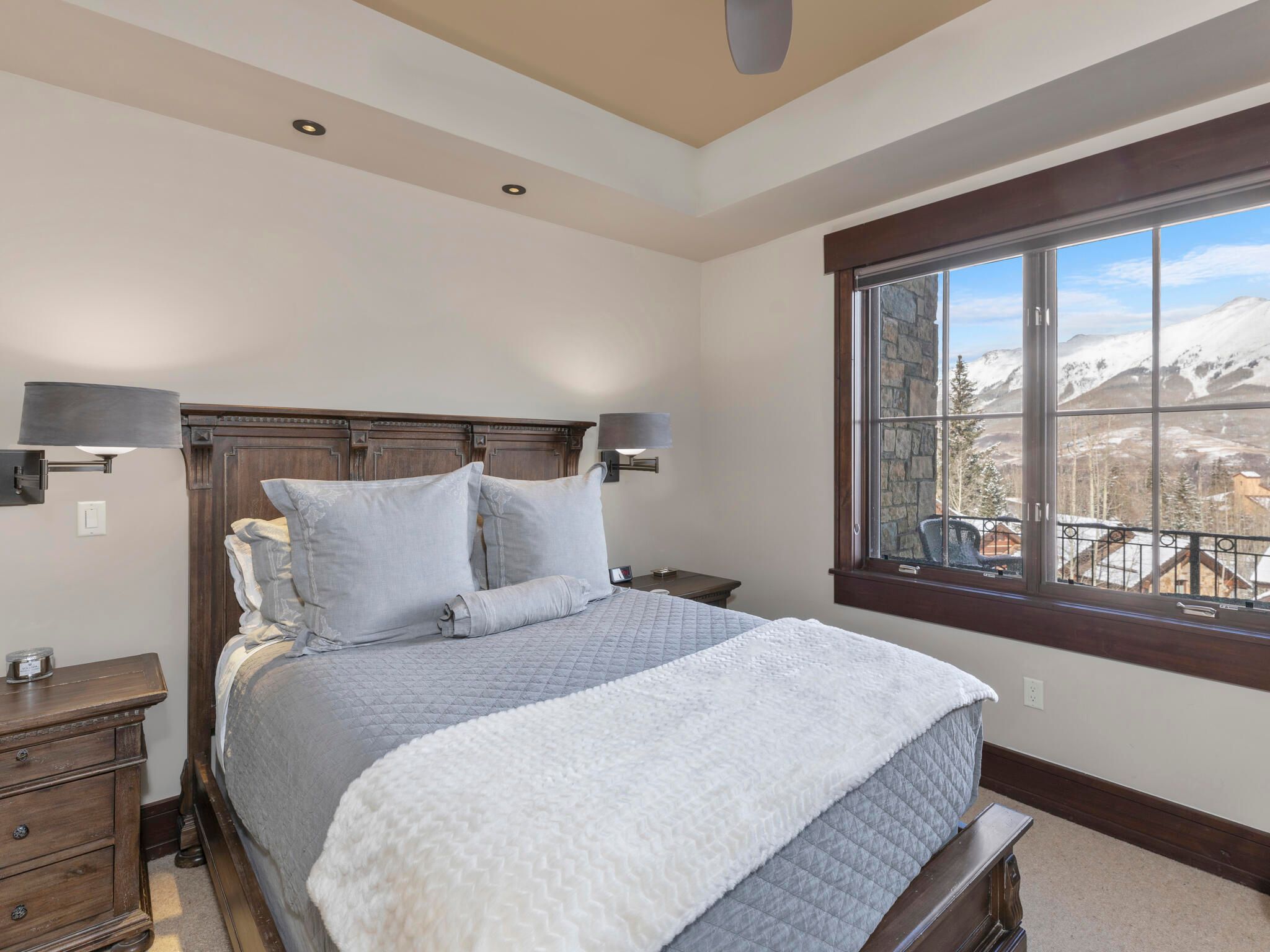 12 Elkstone Place #202