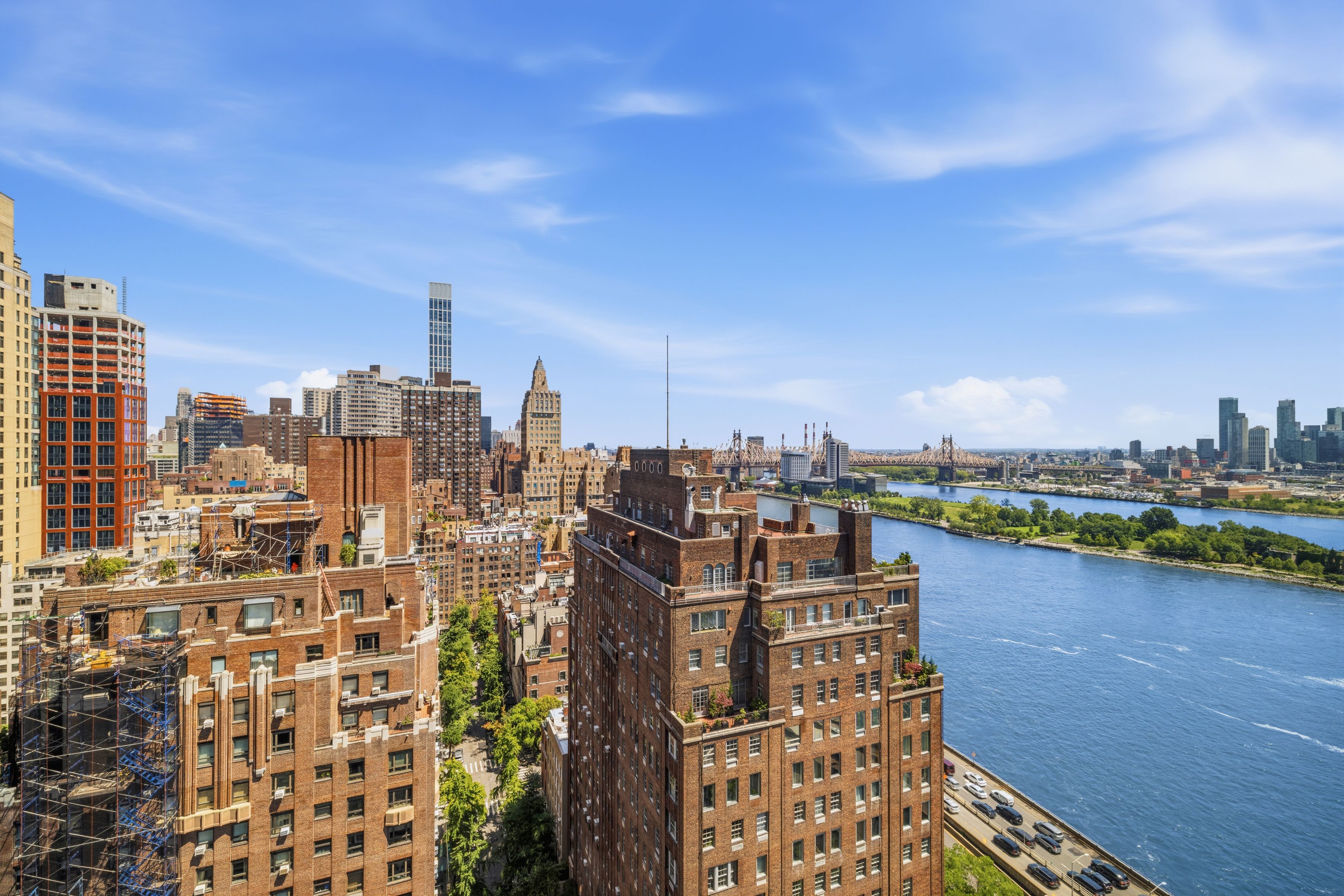 870 United Nations Plaza 23B