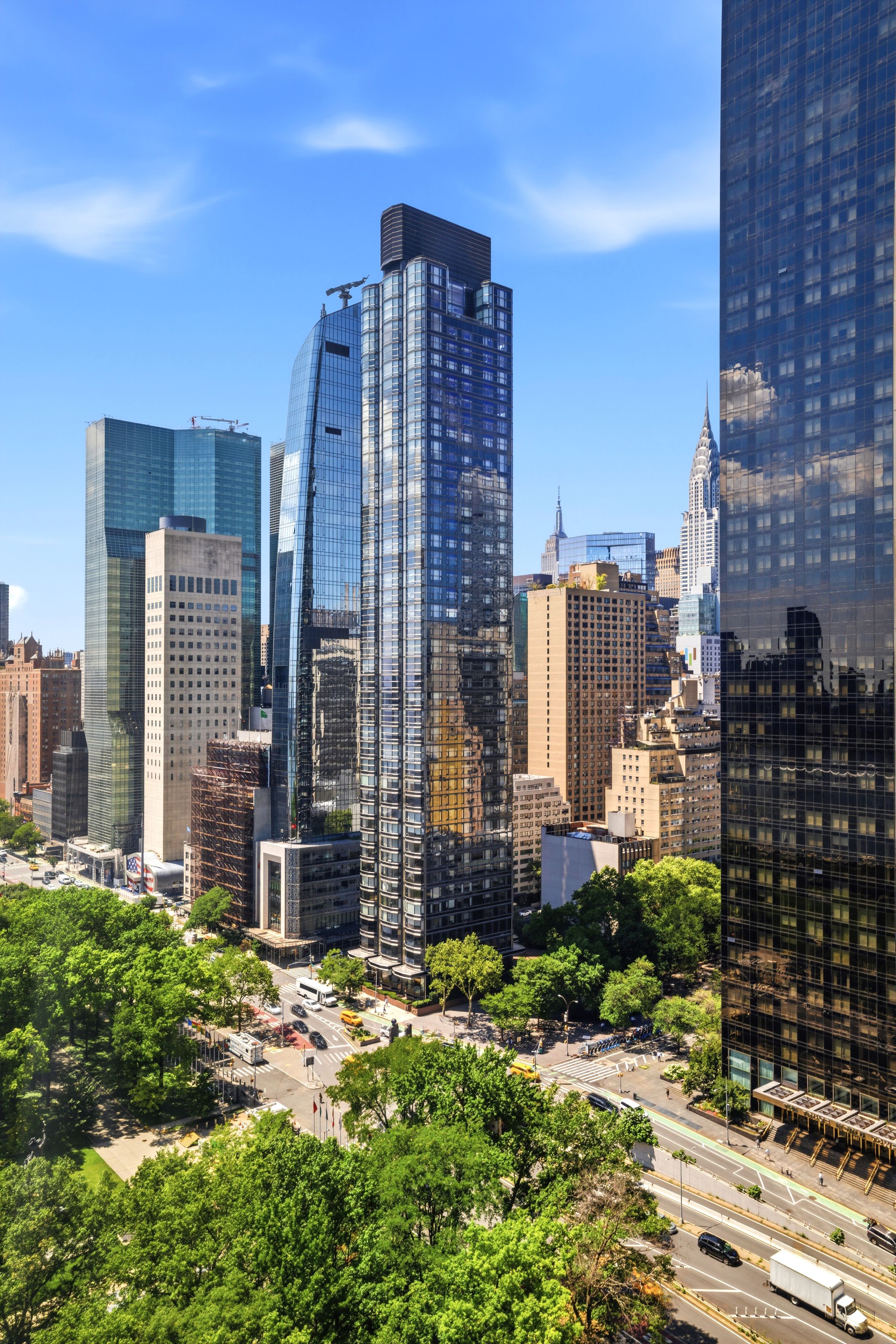 870 United Nations Plaza 23B