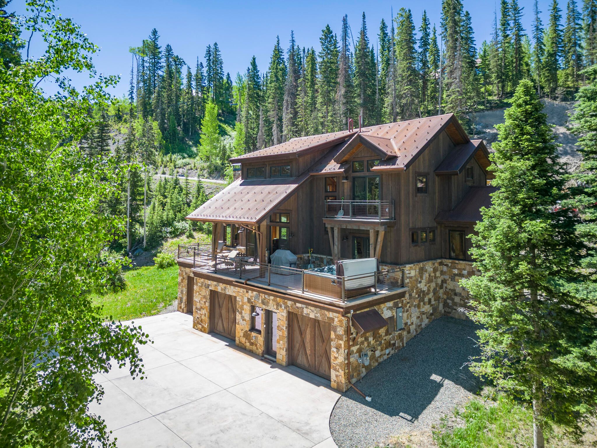 130 Sundance Lane 