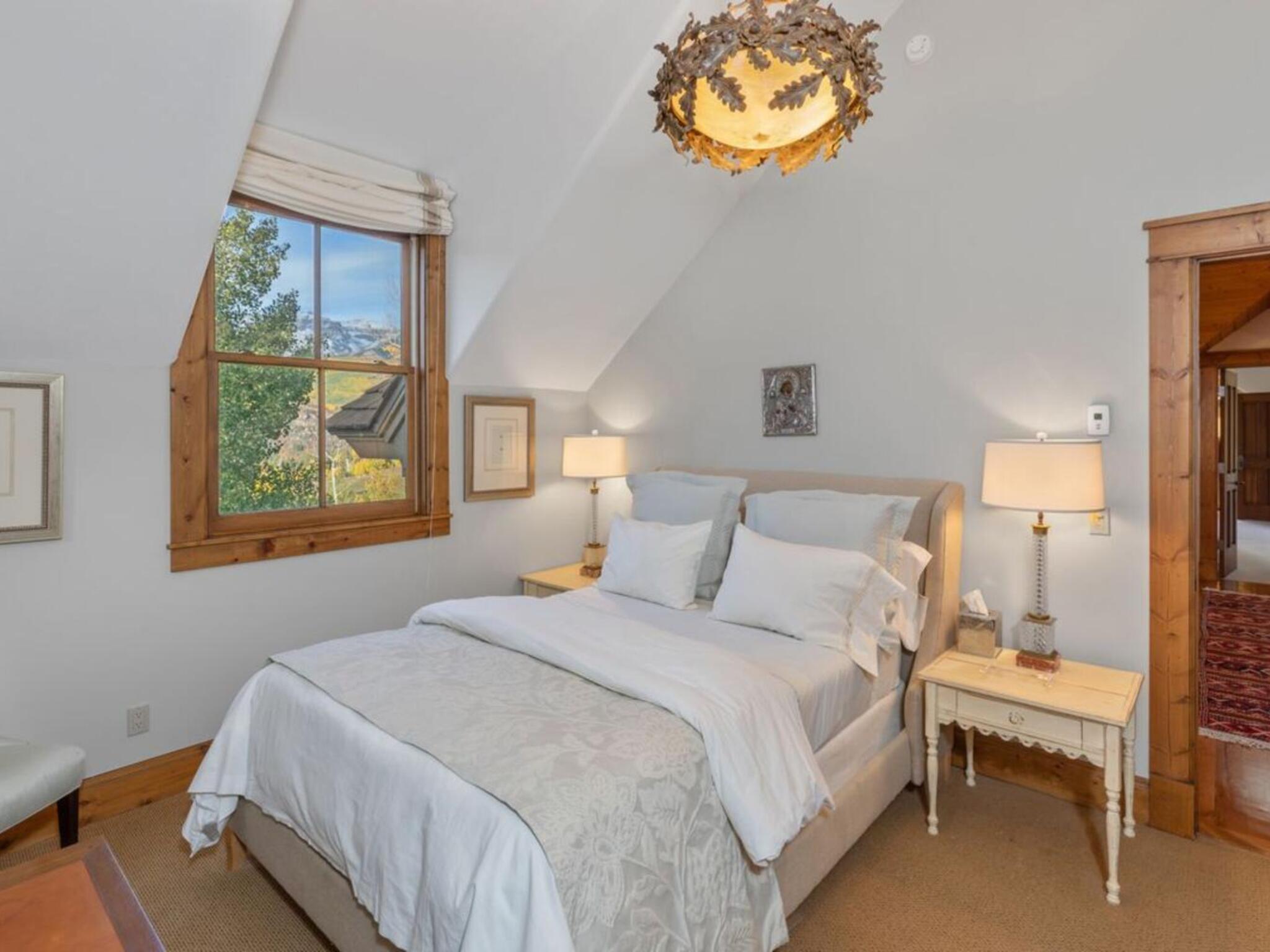 307 Fairway Dr. 