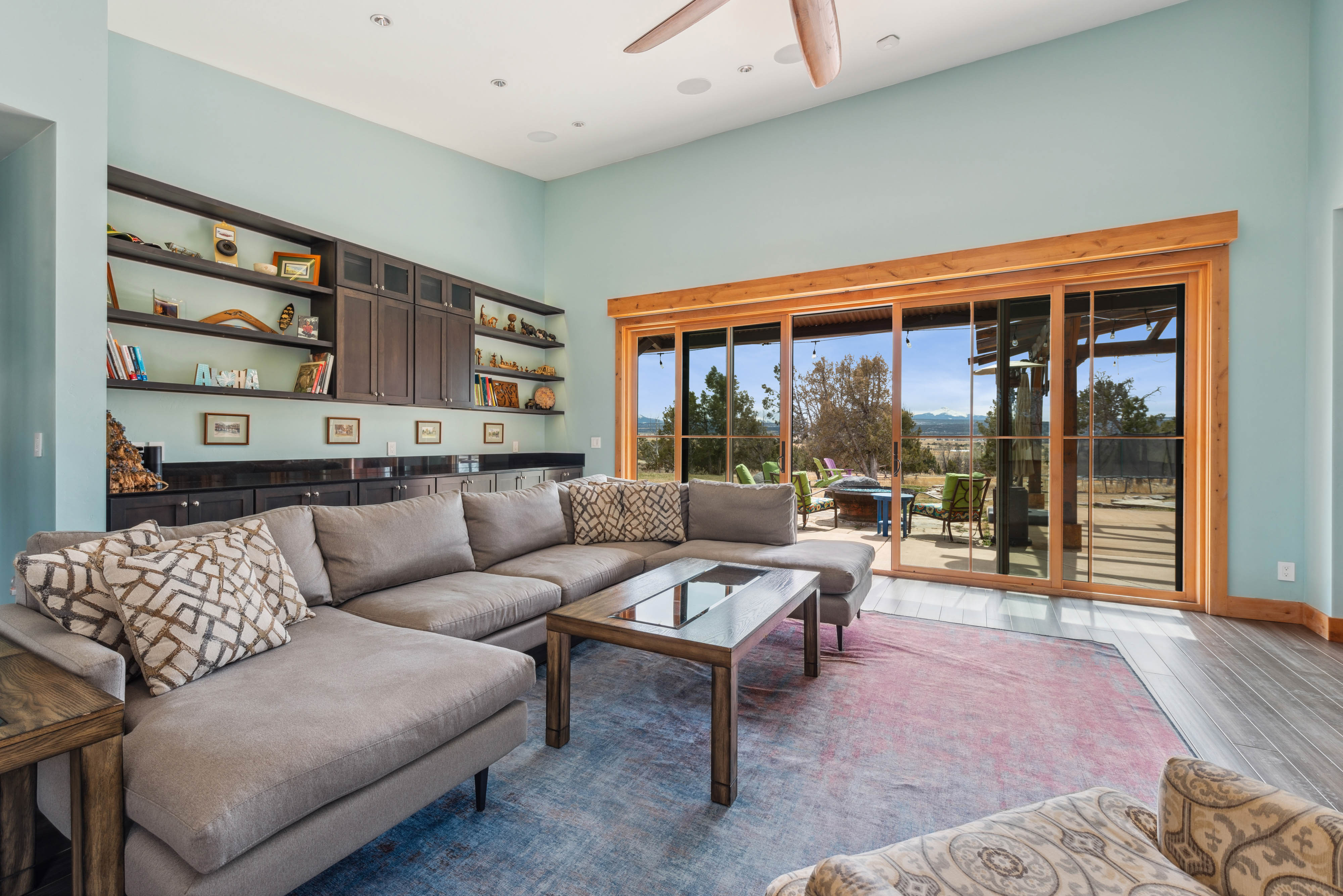 421 JJ Ranch Trail 