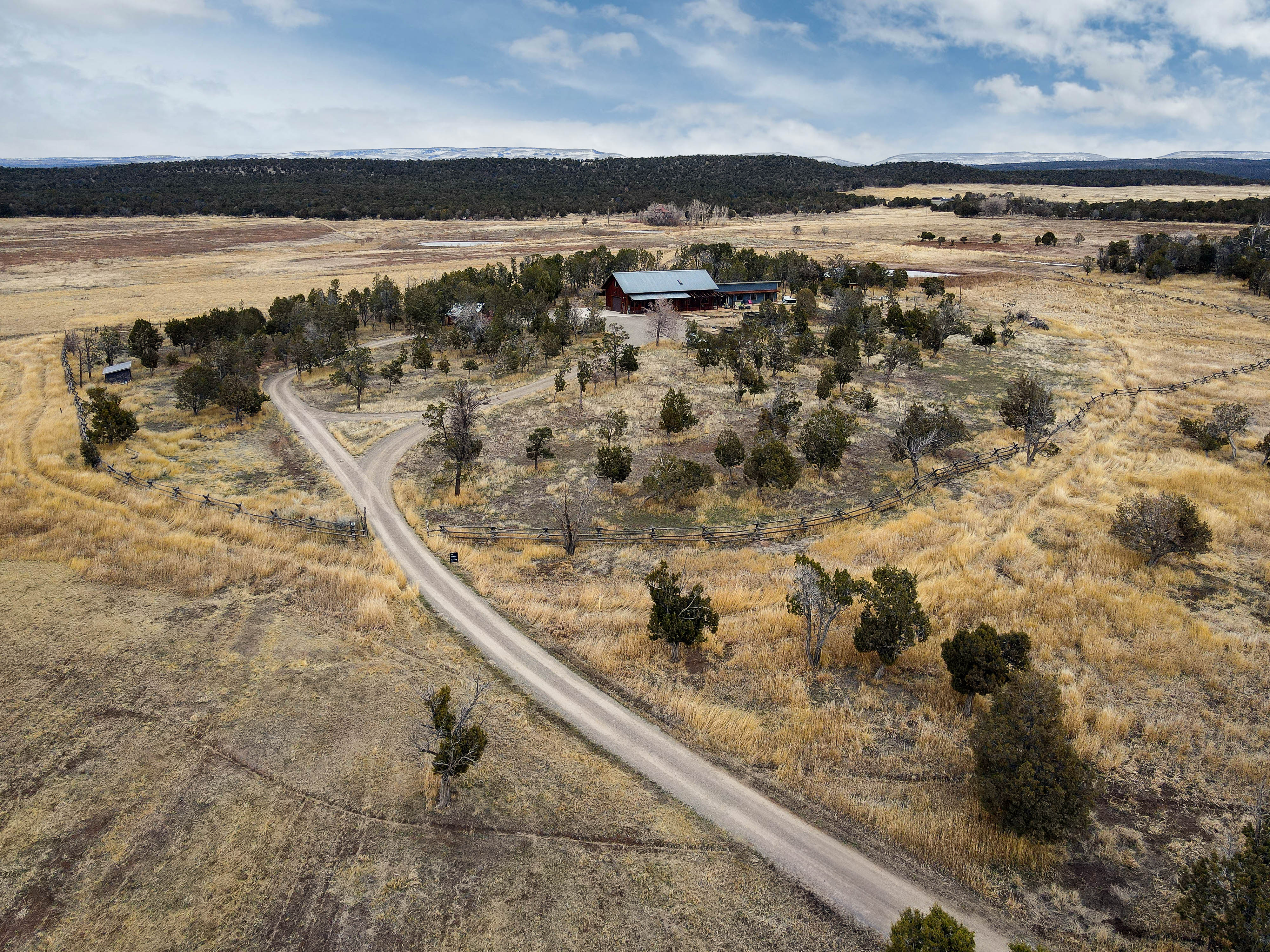 421 JJ Ranch Trail 