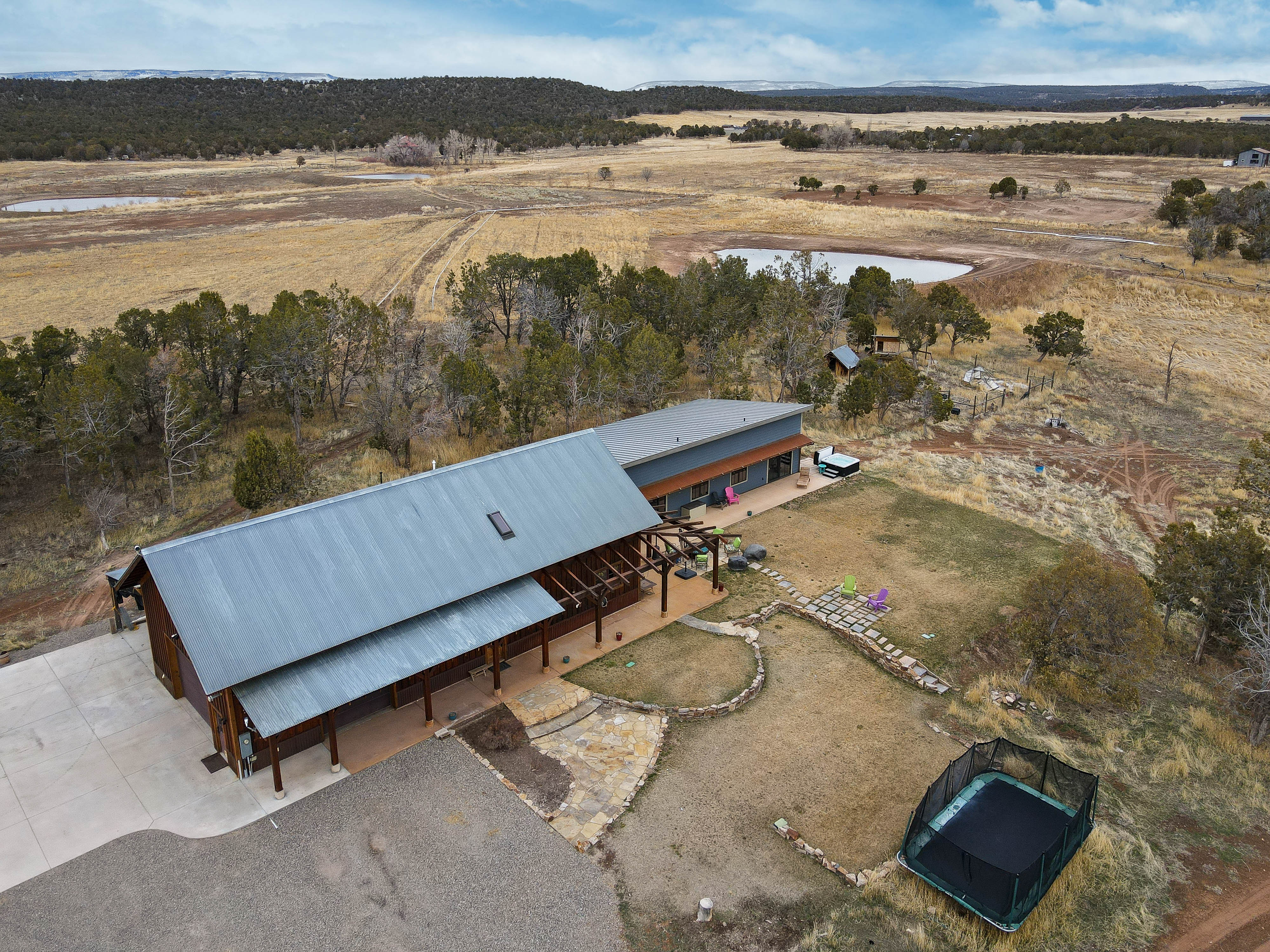 421 JJ Ranch Trail 