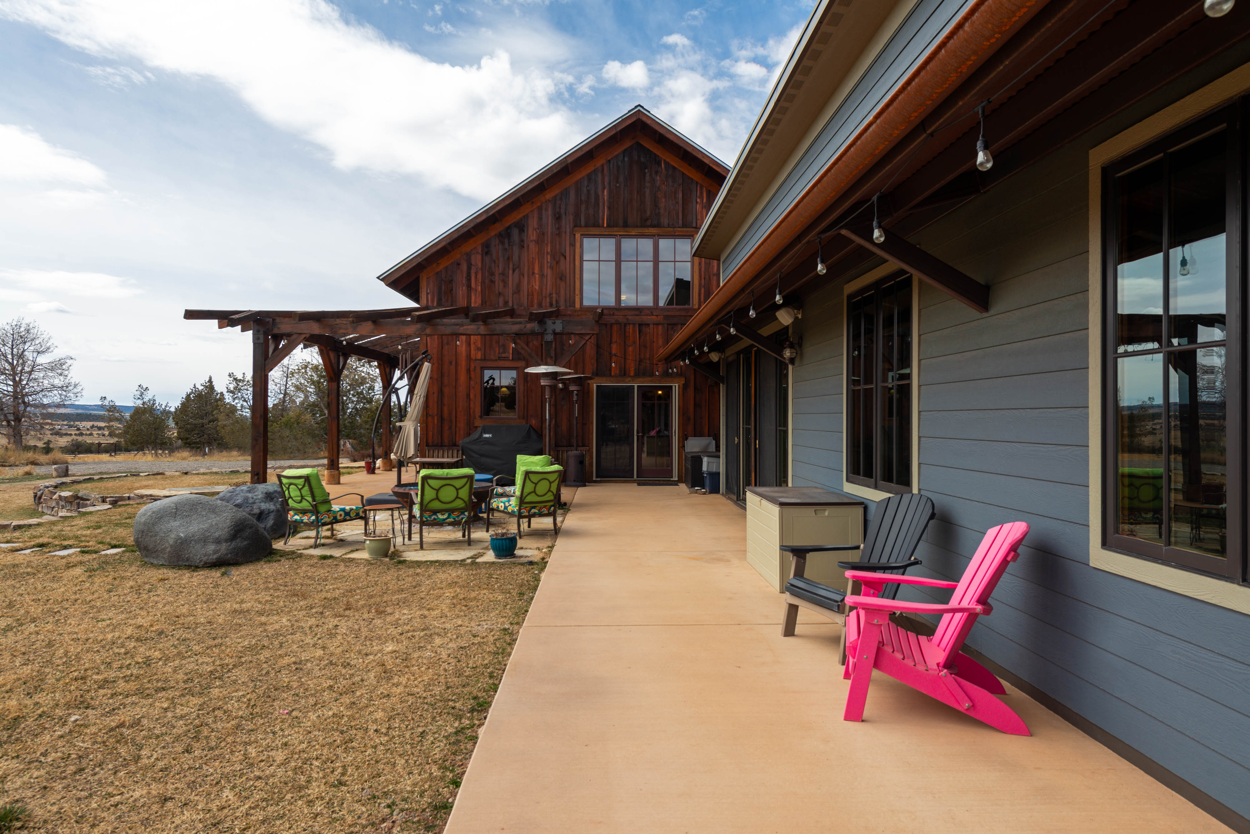 421 JJ Ranch Trail 