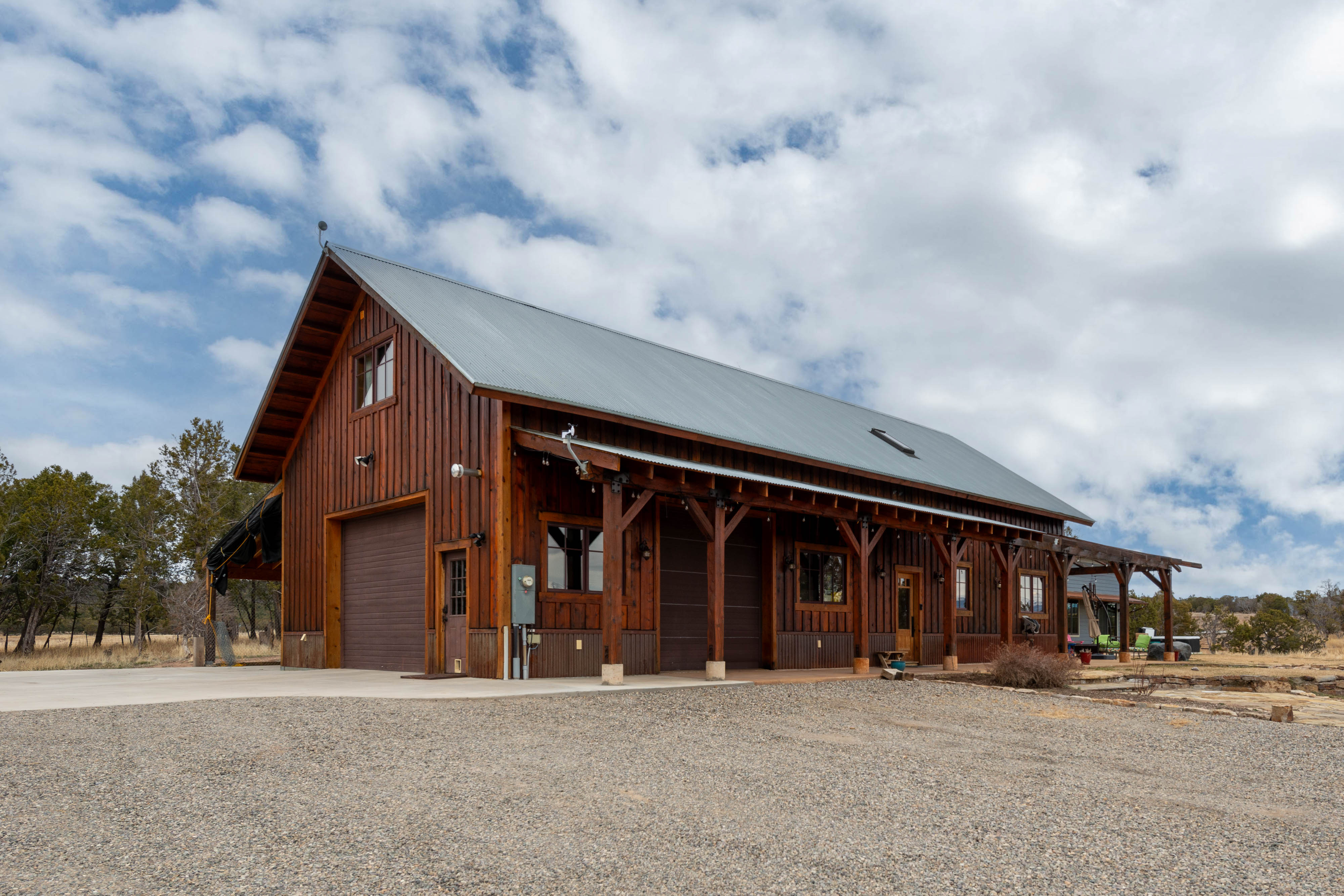 421 JJ Ranch Trail 
