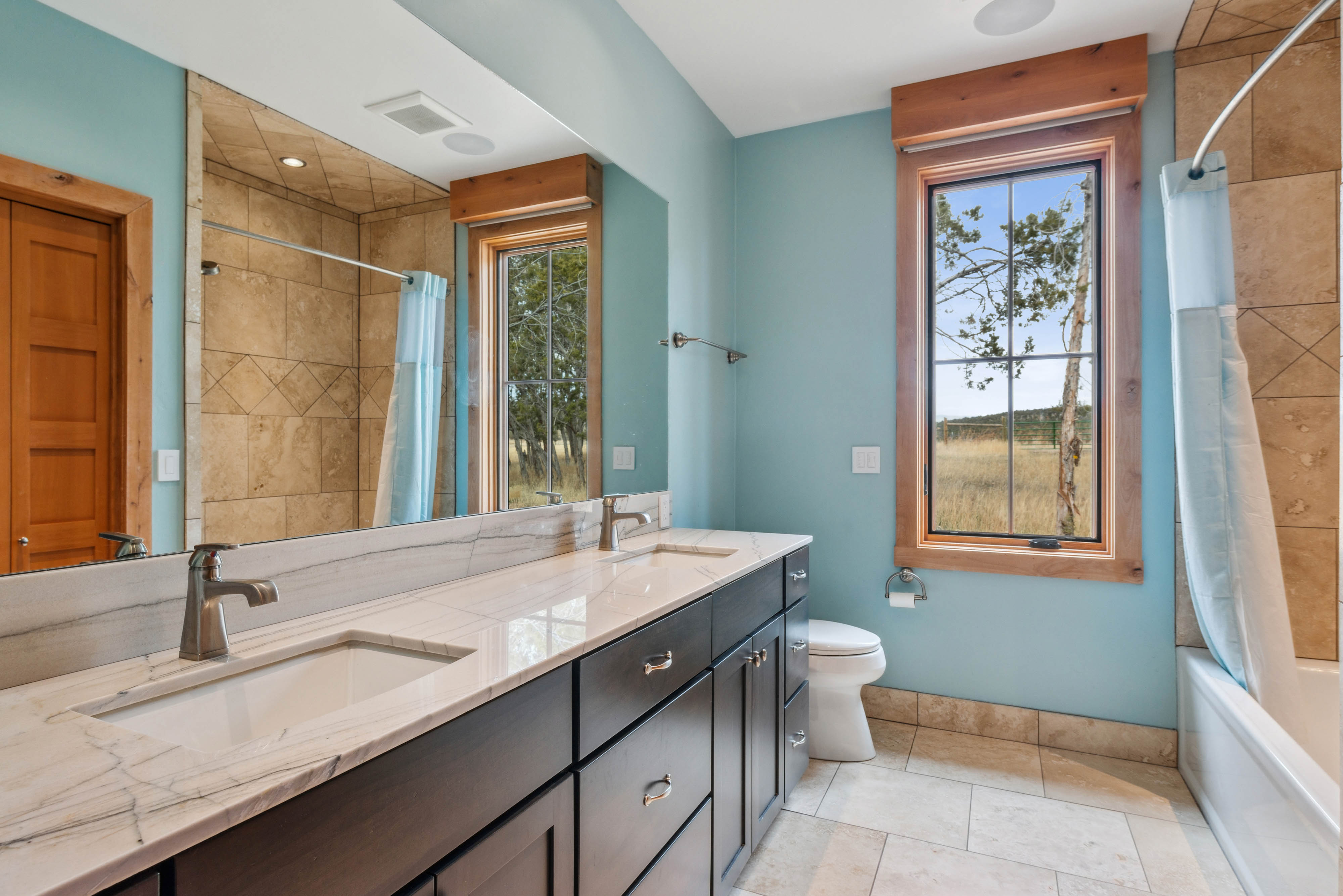 421 JJ Ranch Trail 