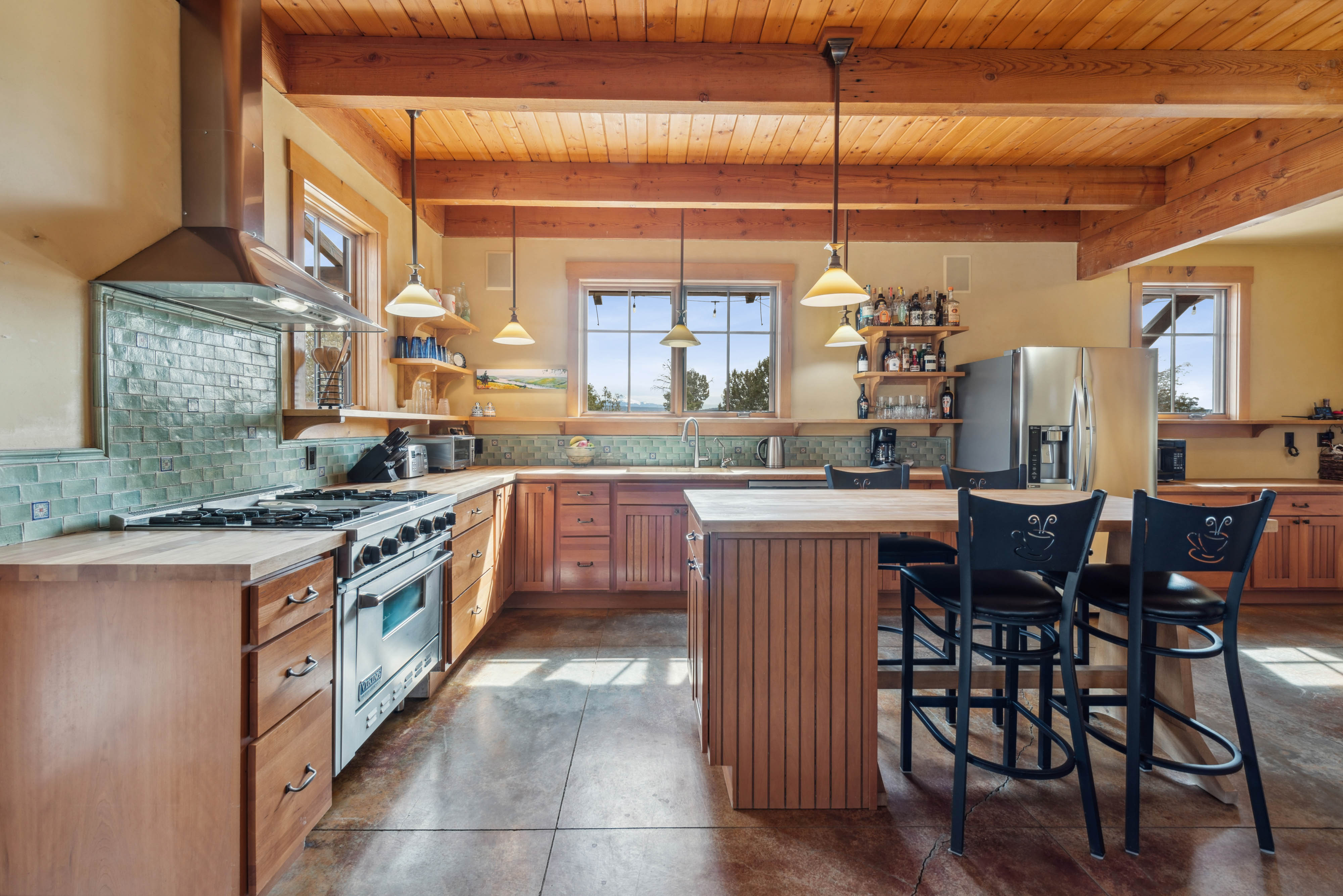 421 JJ Ranch Trail 