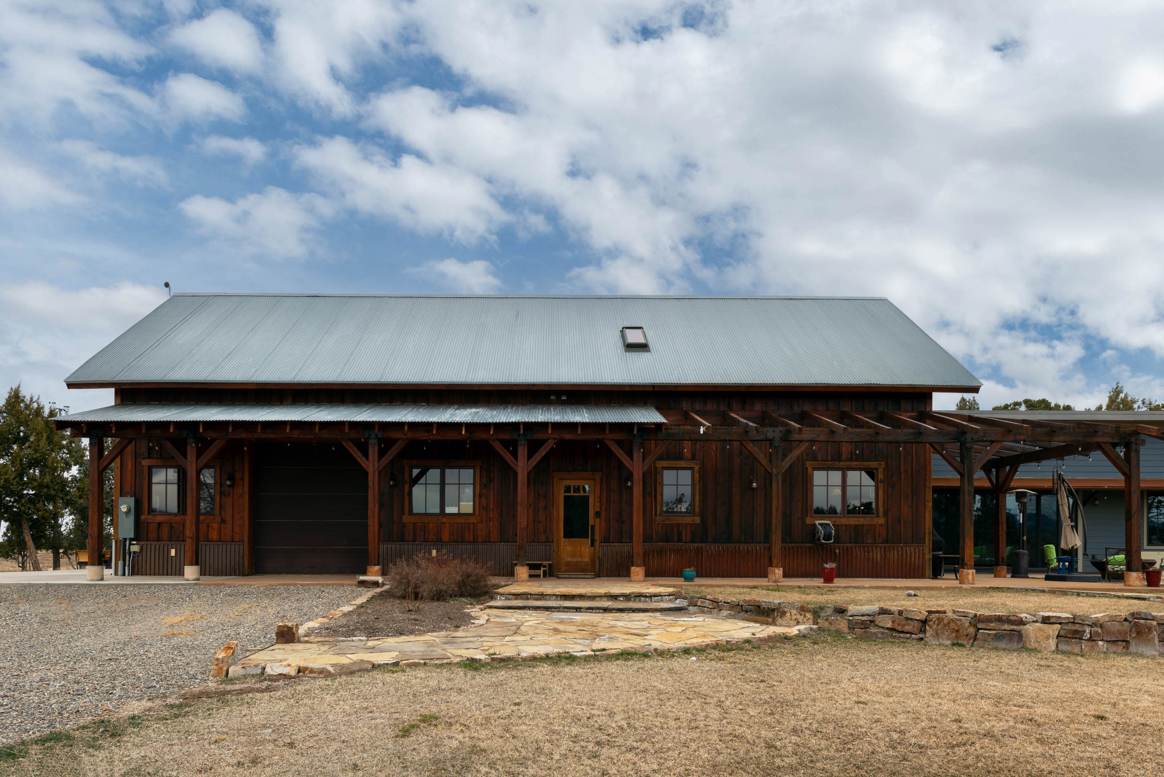 421 JJ Ranch Trail 