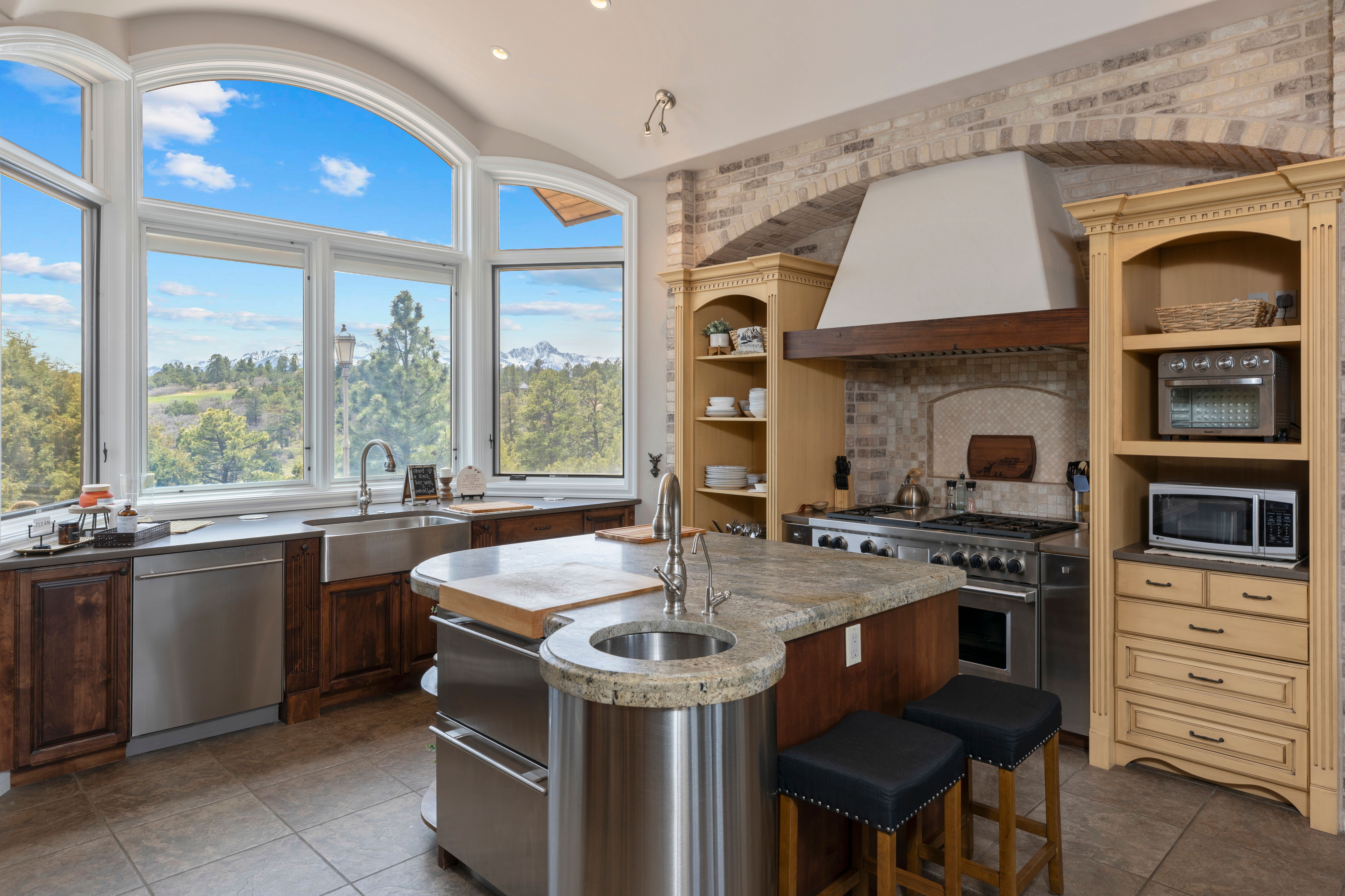 314 Hummingbird Trail 