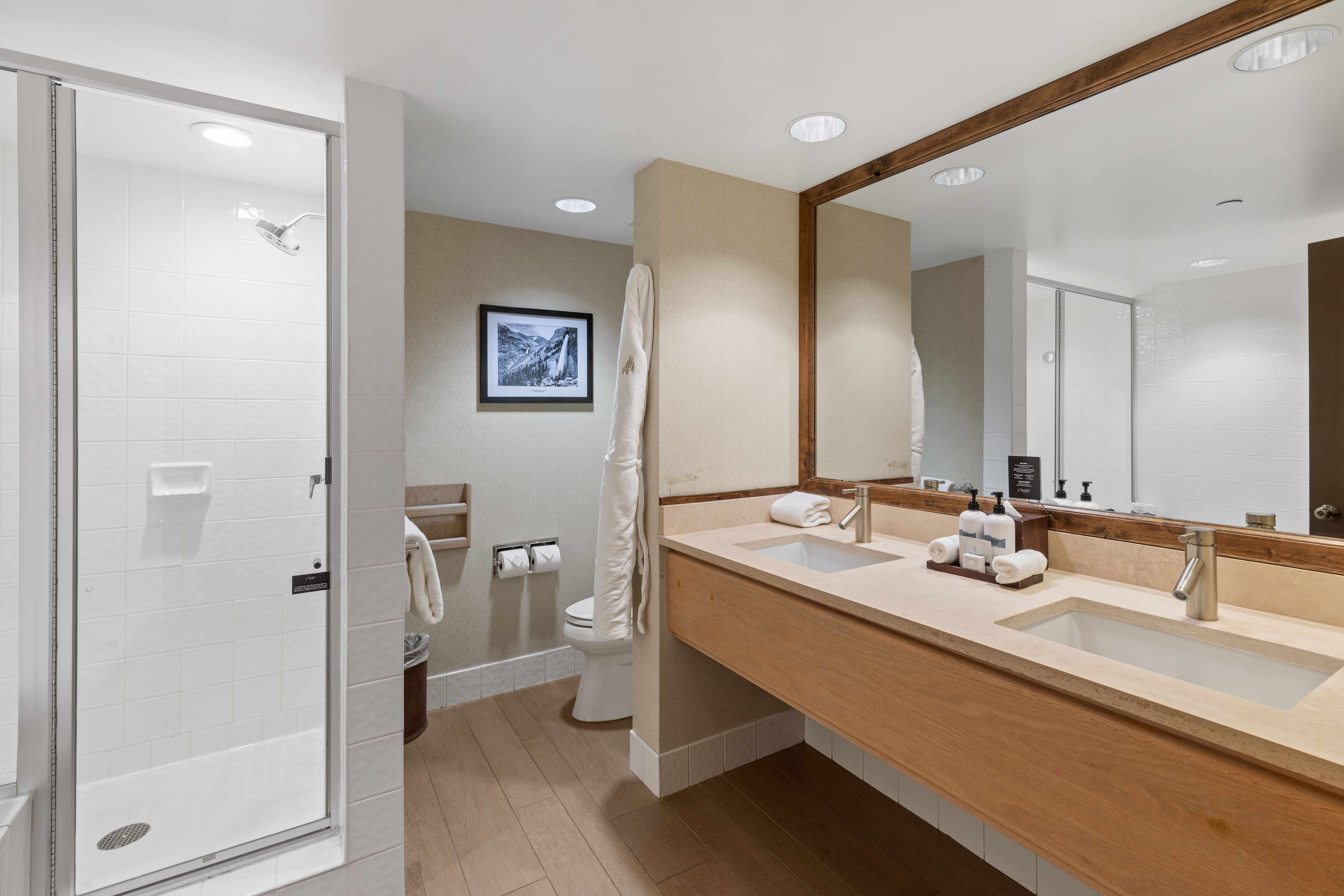 136 Country Club Dr. Units 641, 643, 649