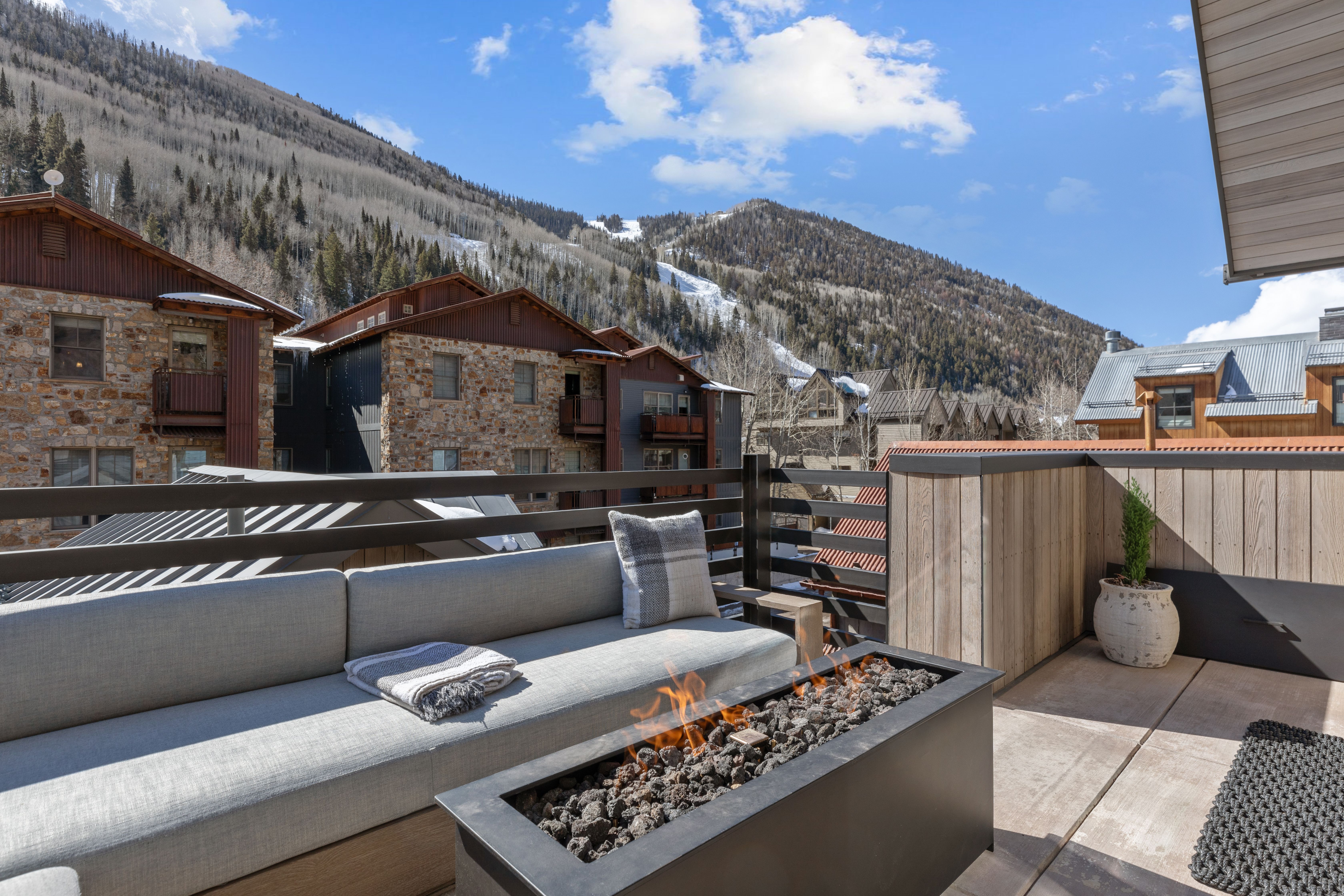 546 W Pacific Avenue, Telluride, CO