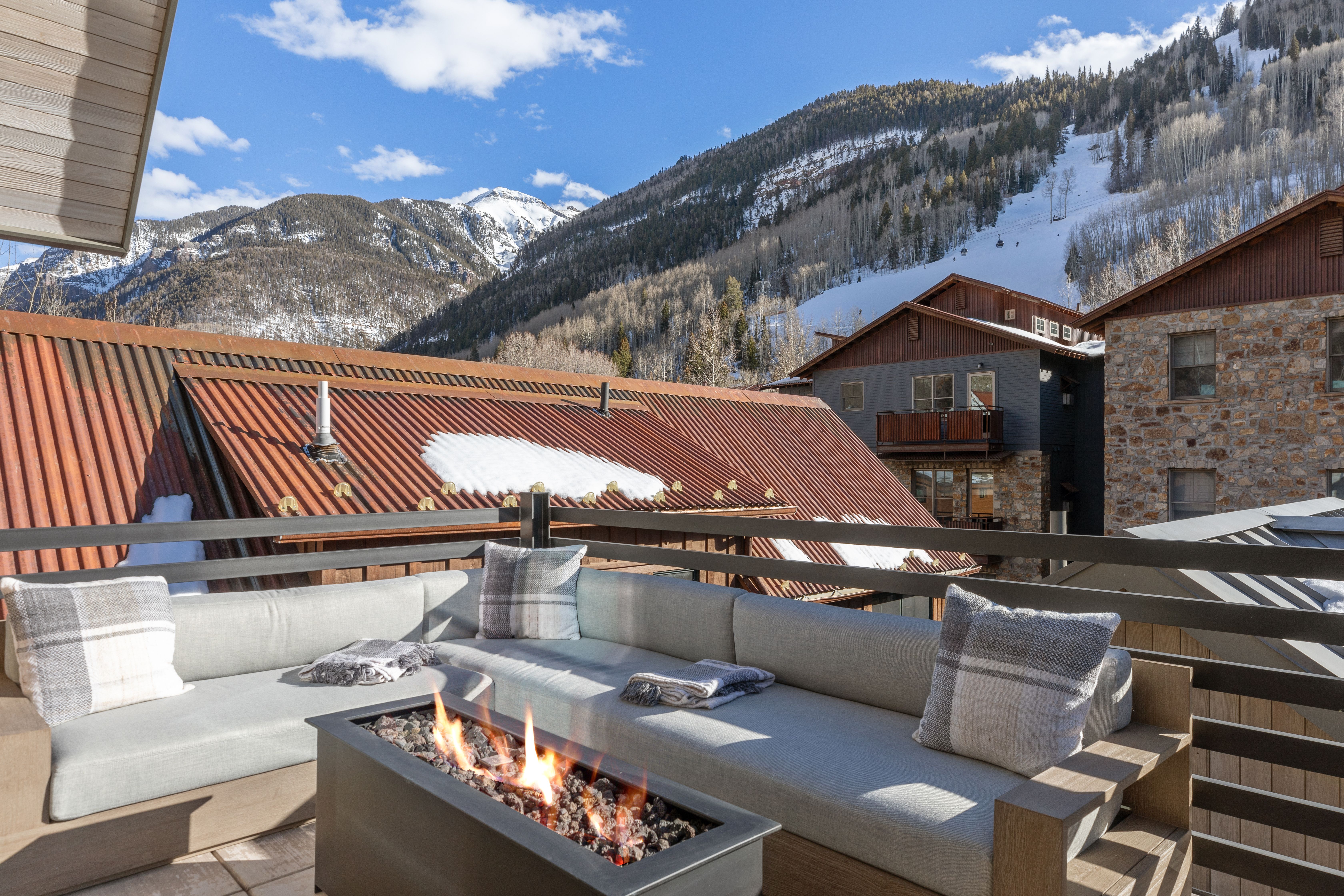 546 W Pacific Avenue, Telluride, CO