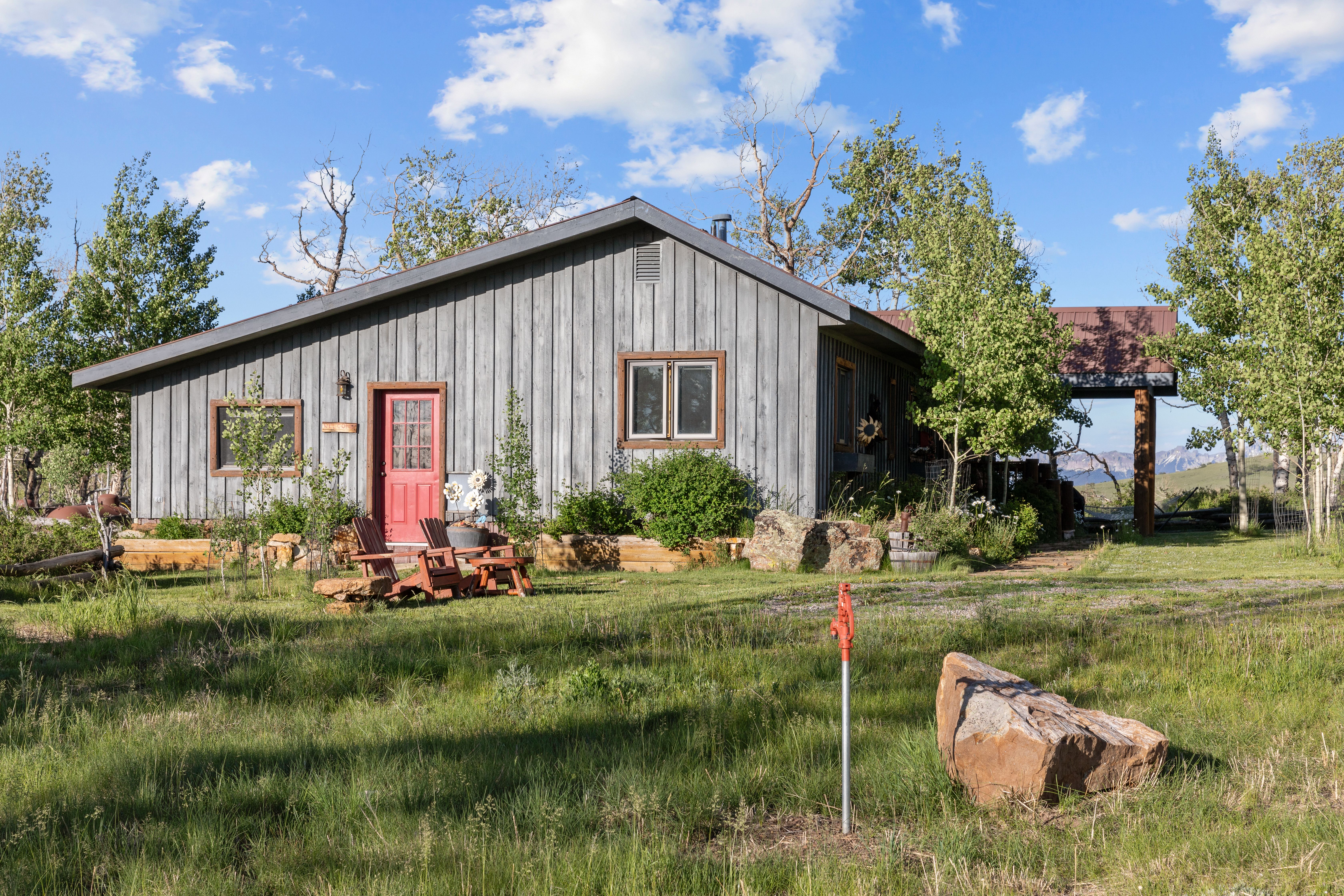 706 Hayden View Trail 