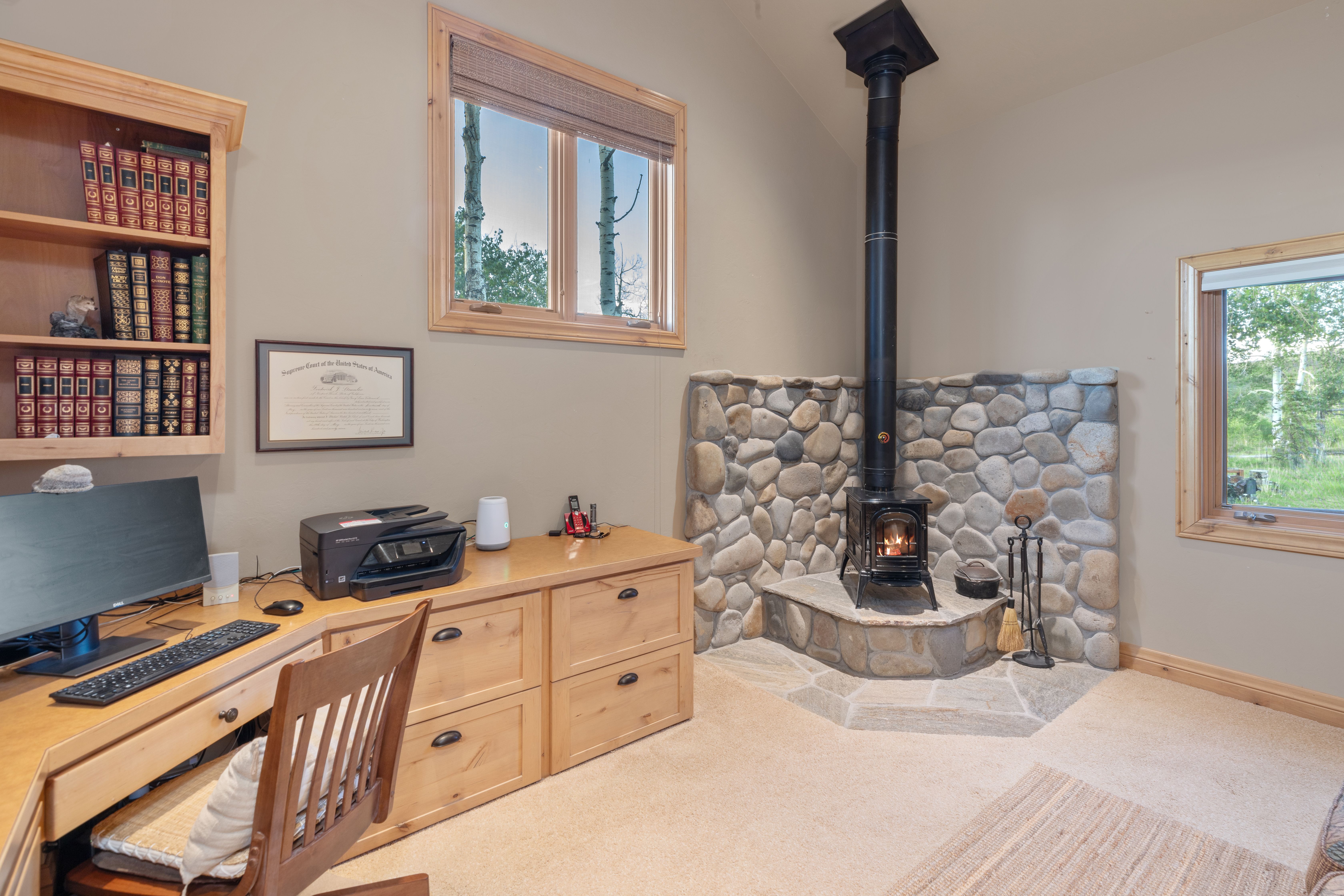 706 Hayden View Trail 