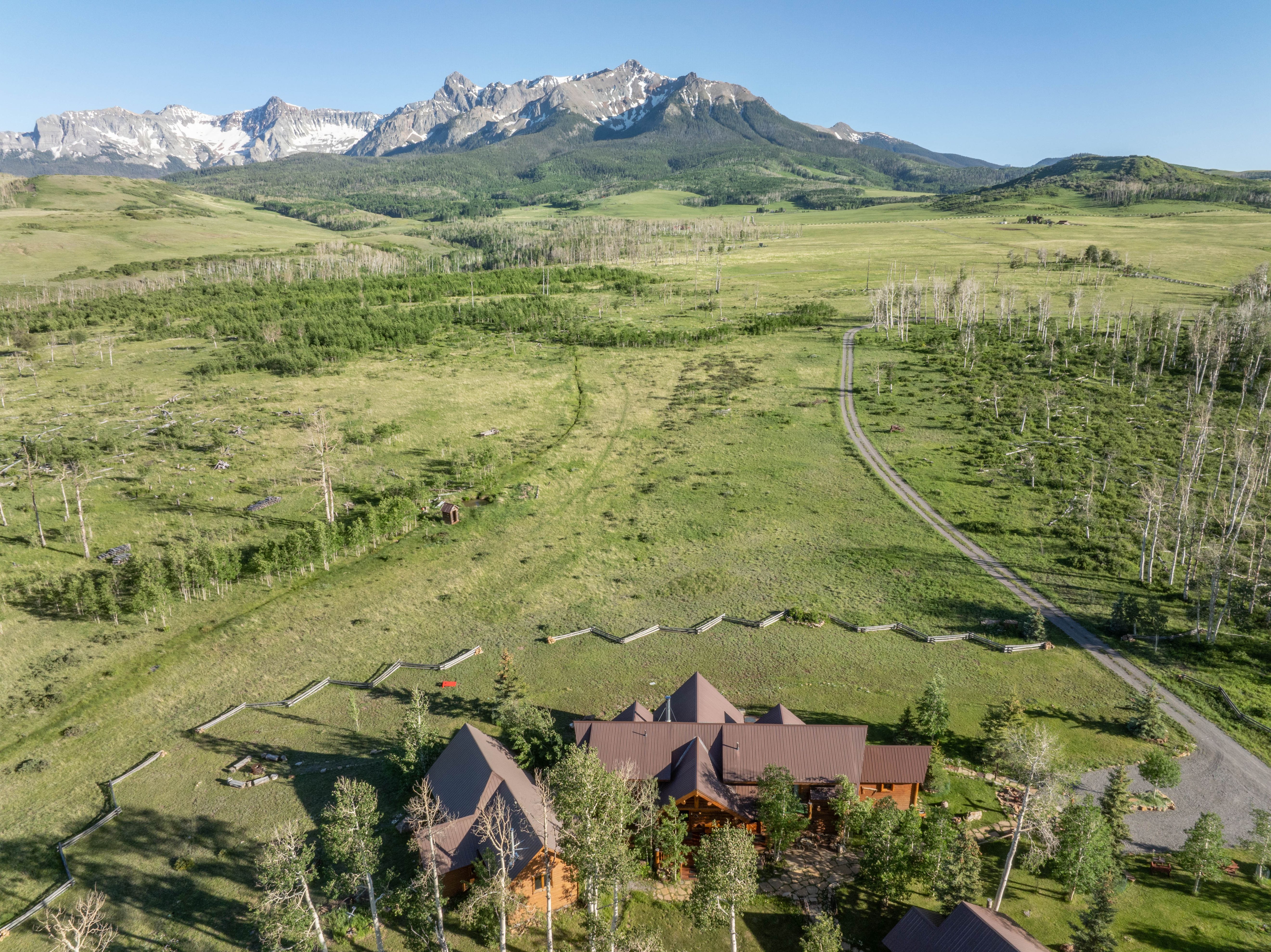 706 Hayden View Trail 