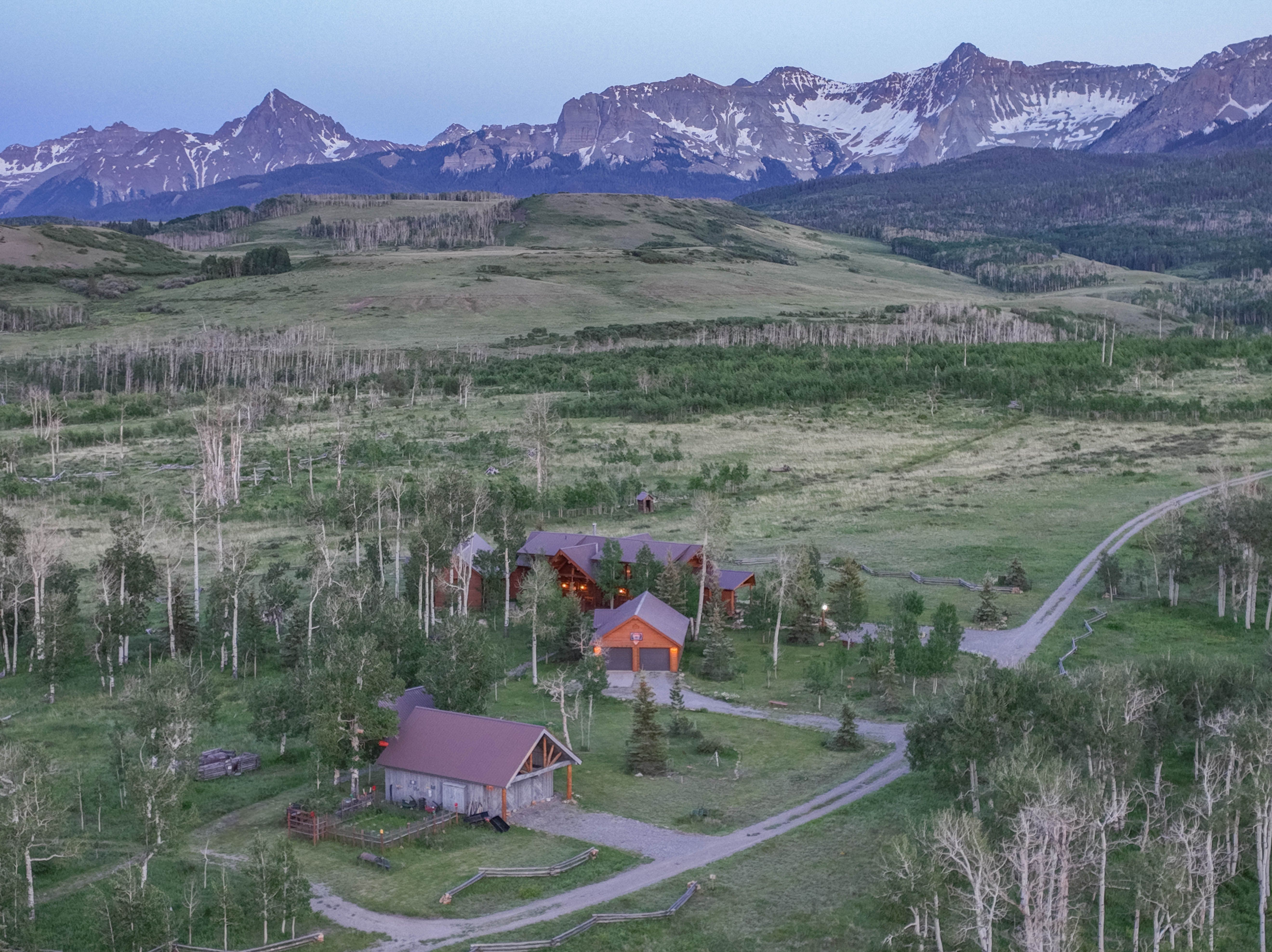 706 Hayden View Trail 