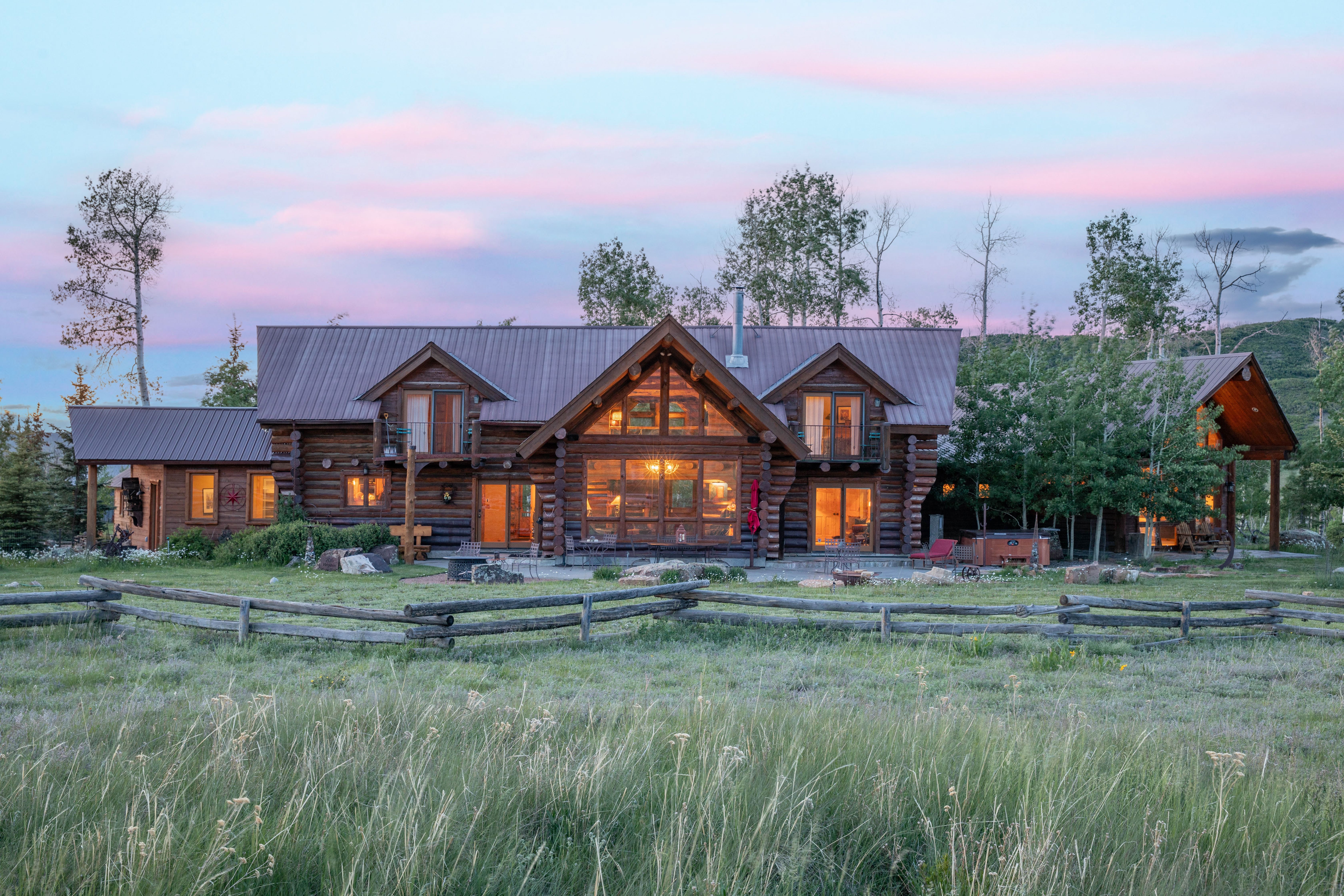 706 Hayden View Trail 