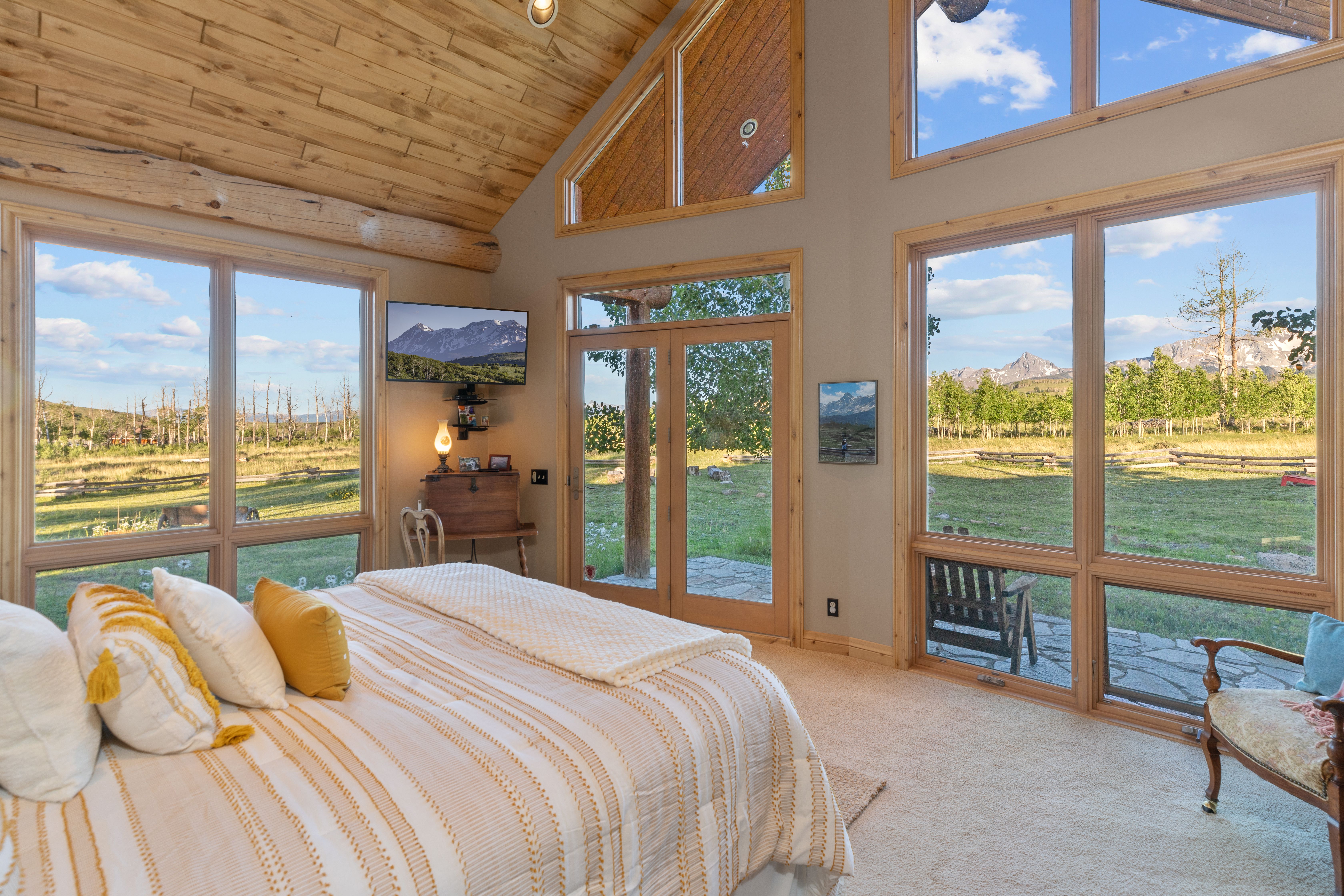 706 Hayden View Trail 