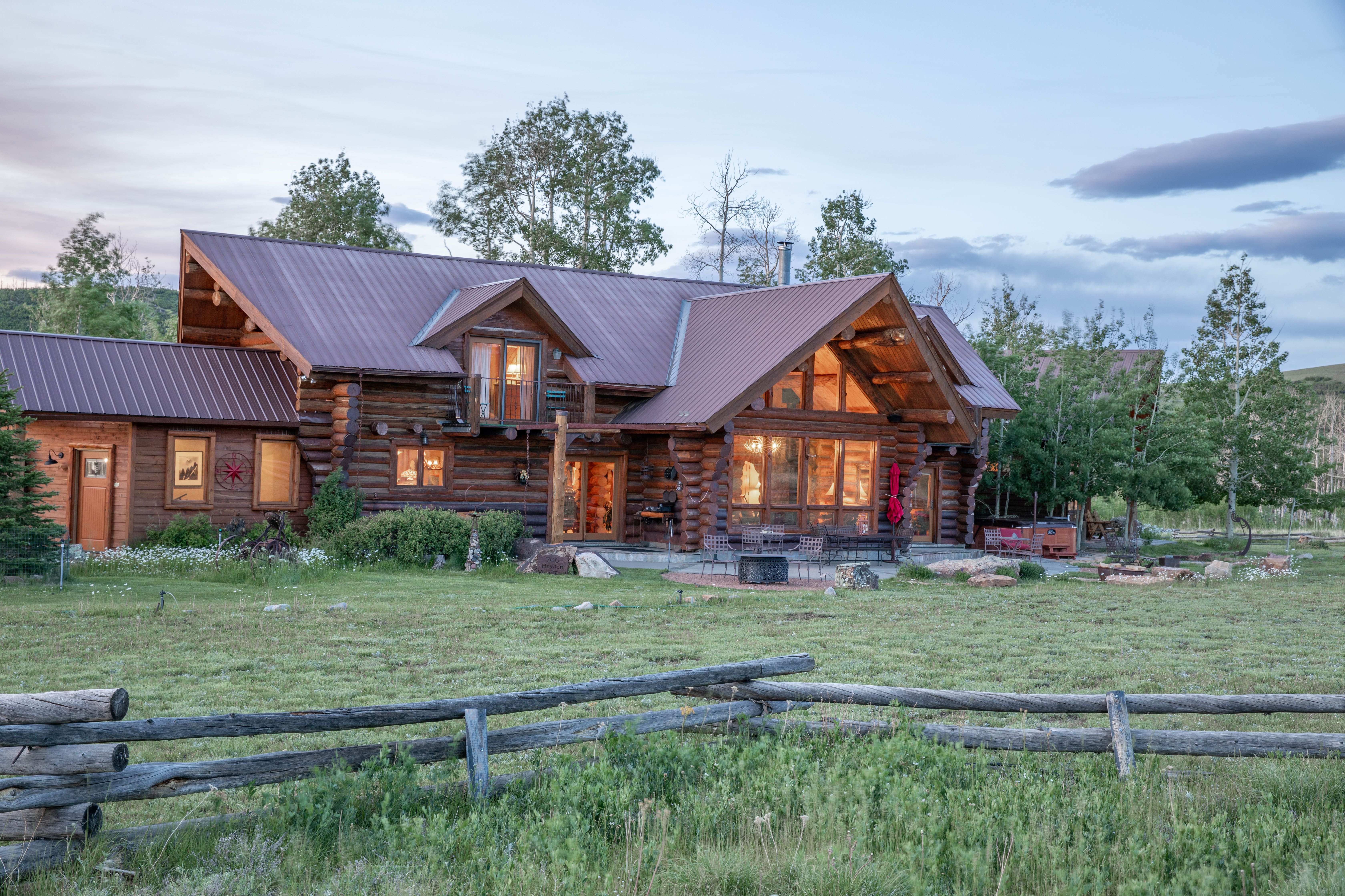 706 Hayden View Trail 