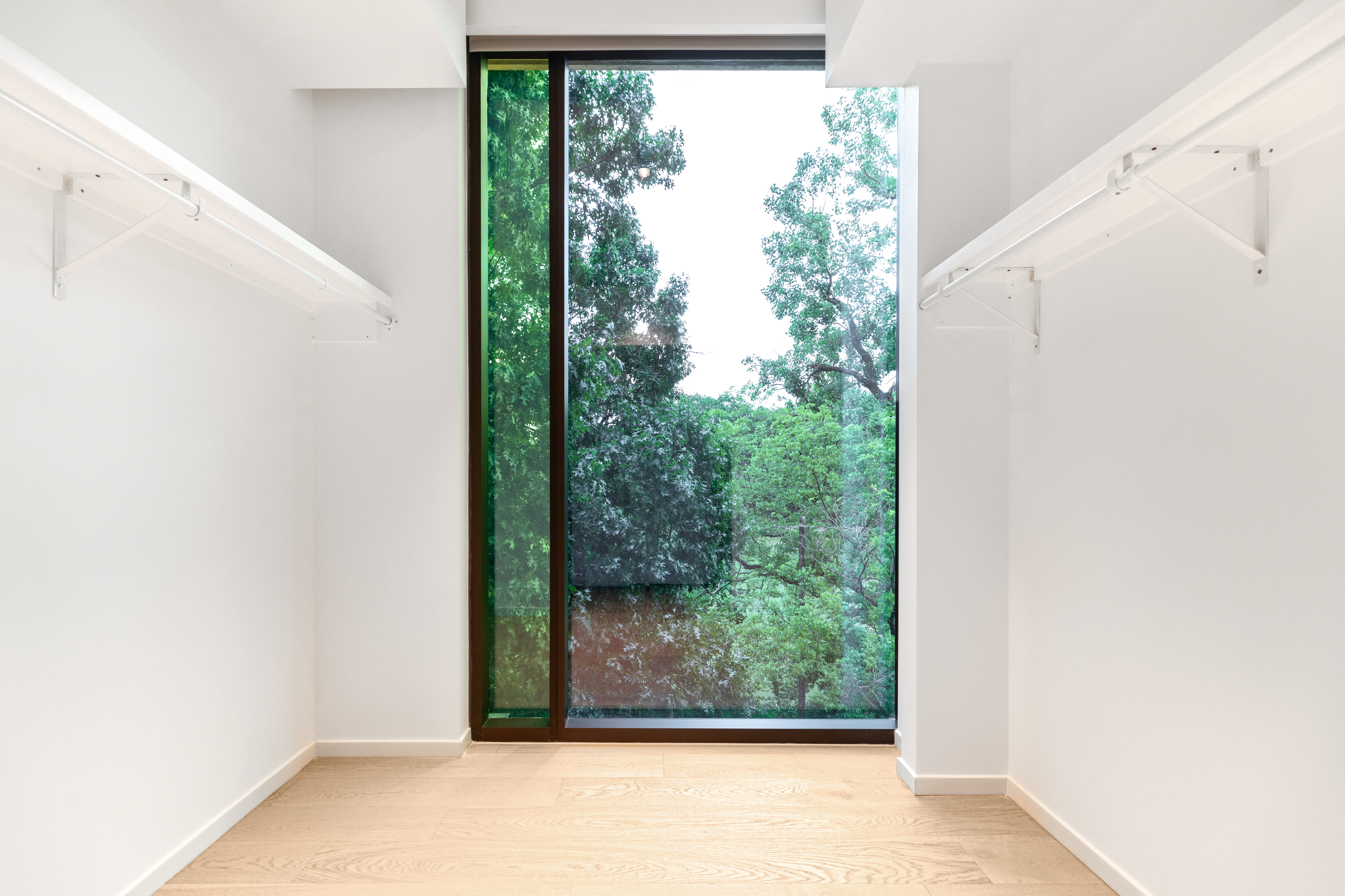 1211 West Riverside Drive 3D