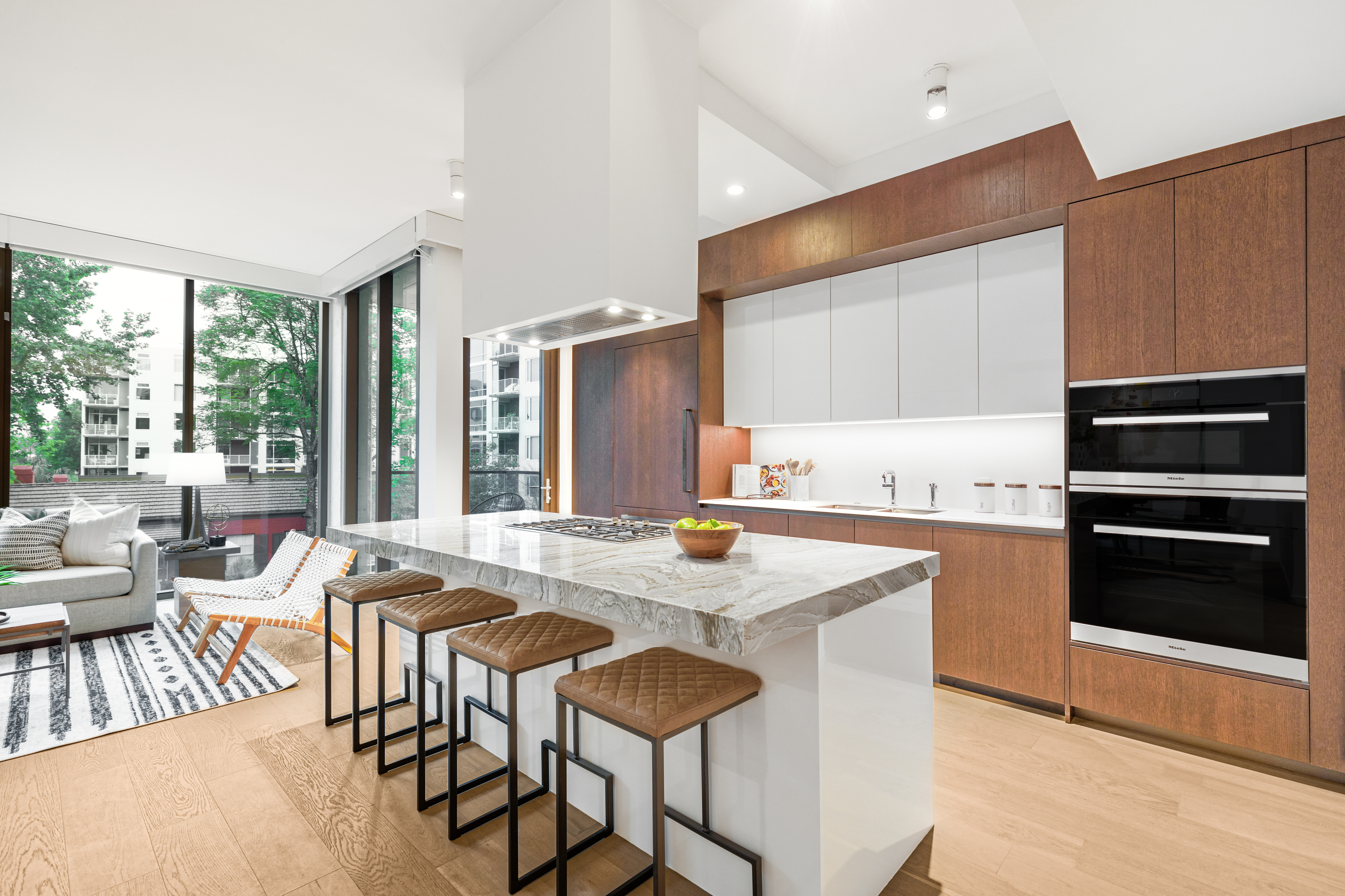 1211 West Riverside Drive 3D