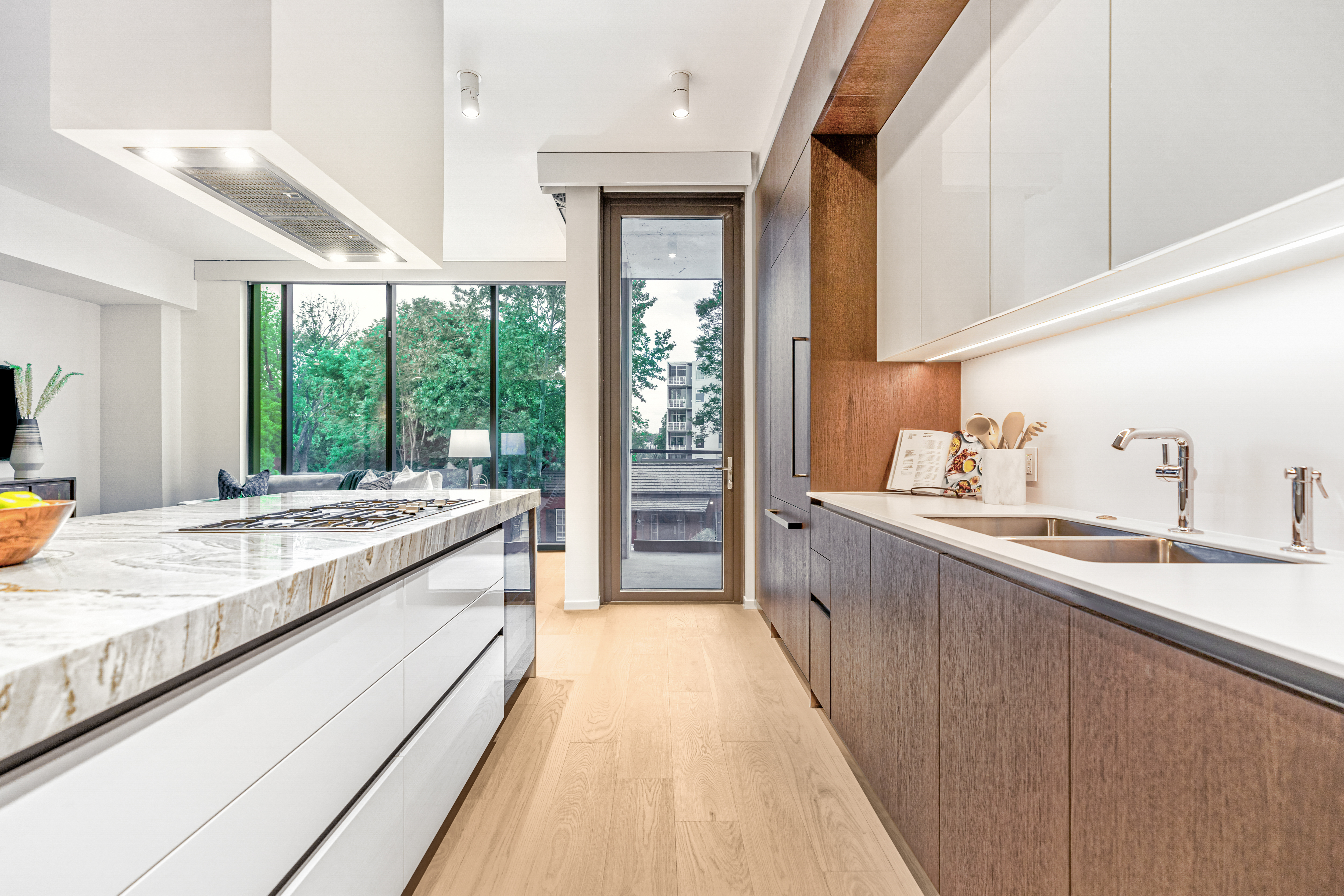 1211 West Riverside Drive 3D