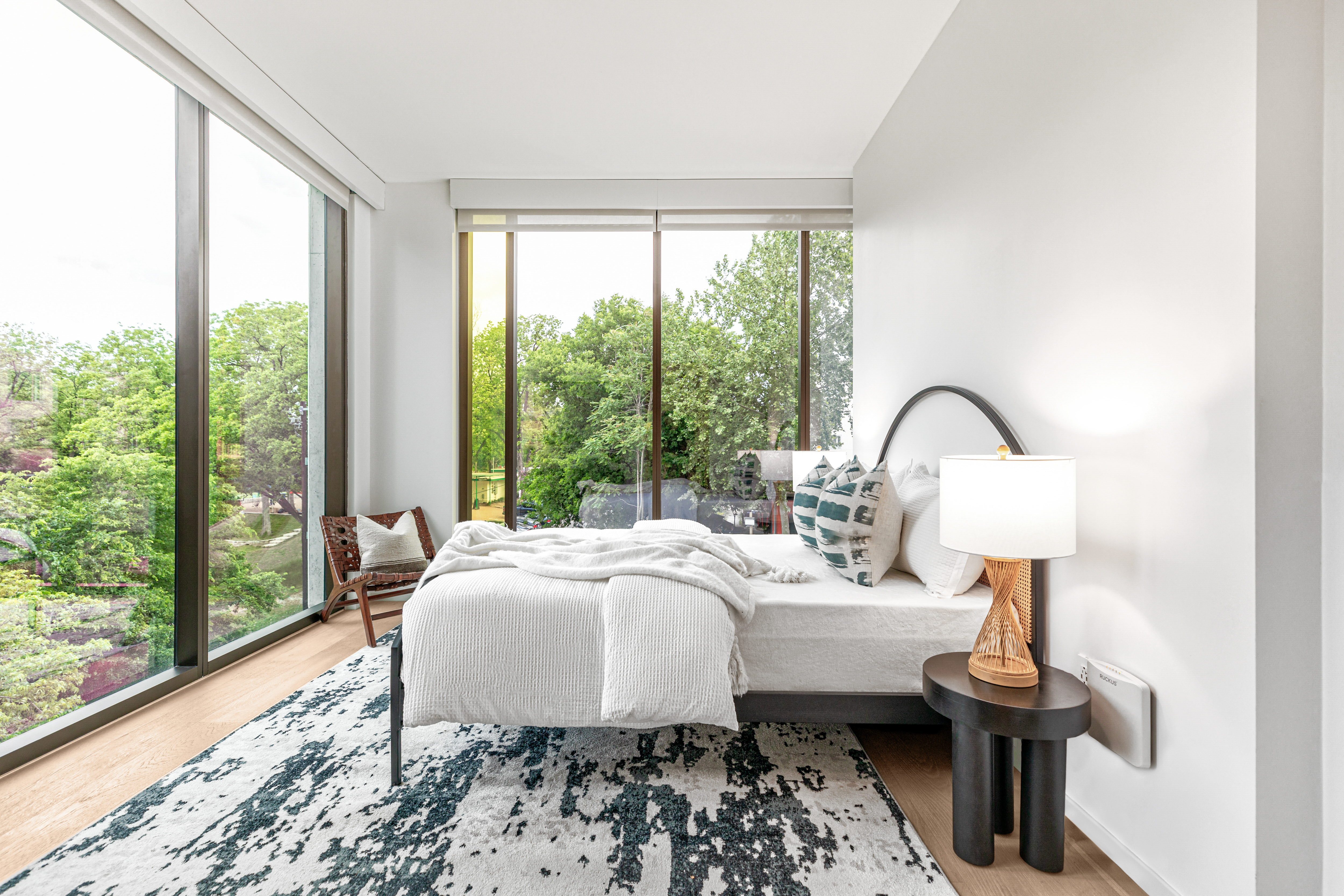 1211 West Riverside Drive 3D