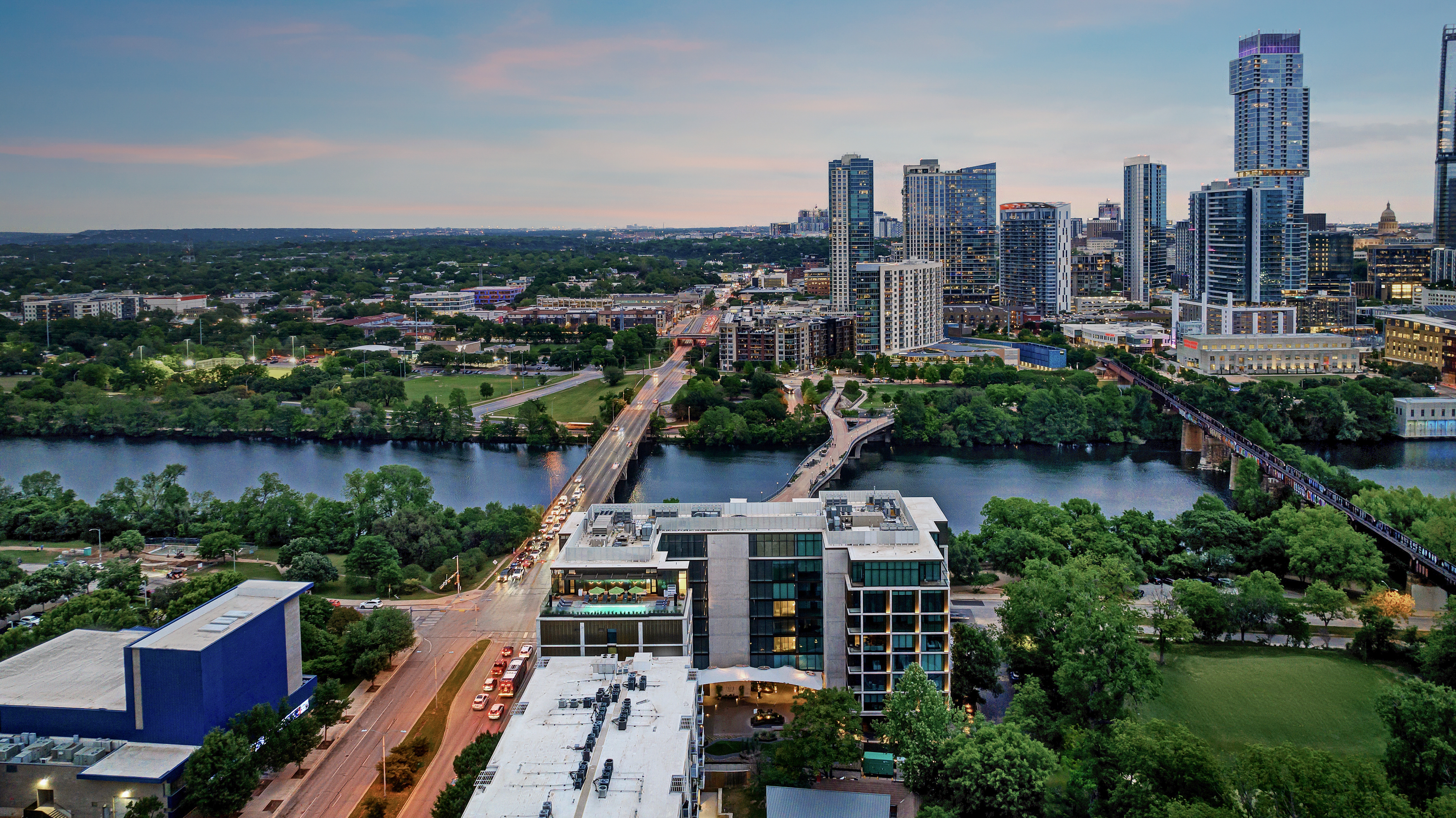 1211 West Riverside Drive 3D