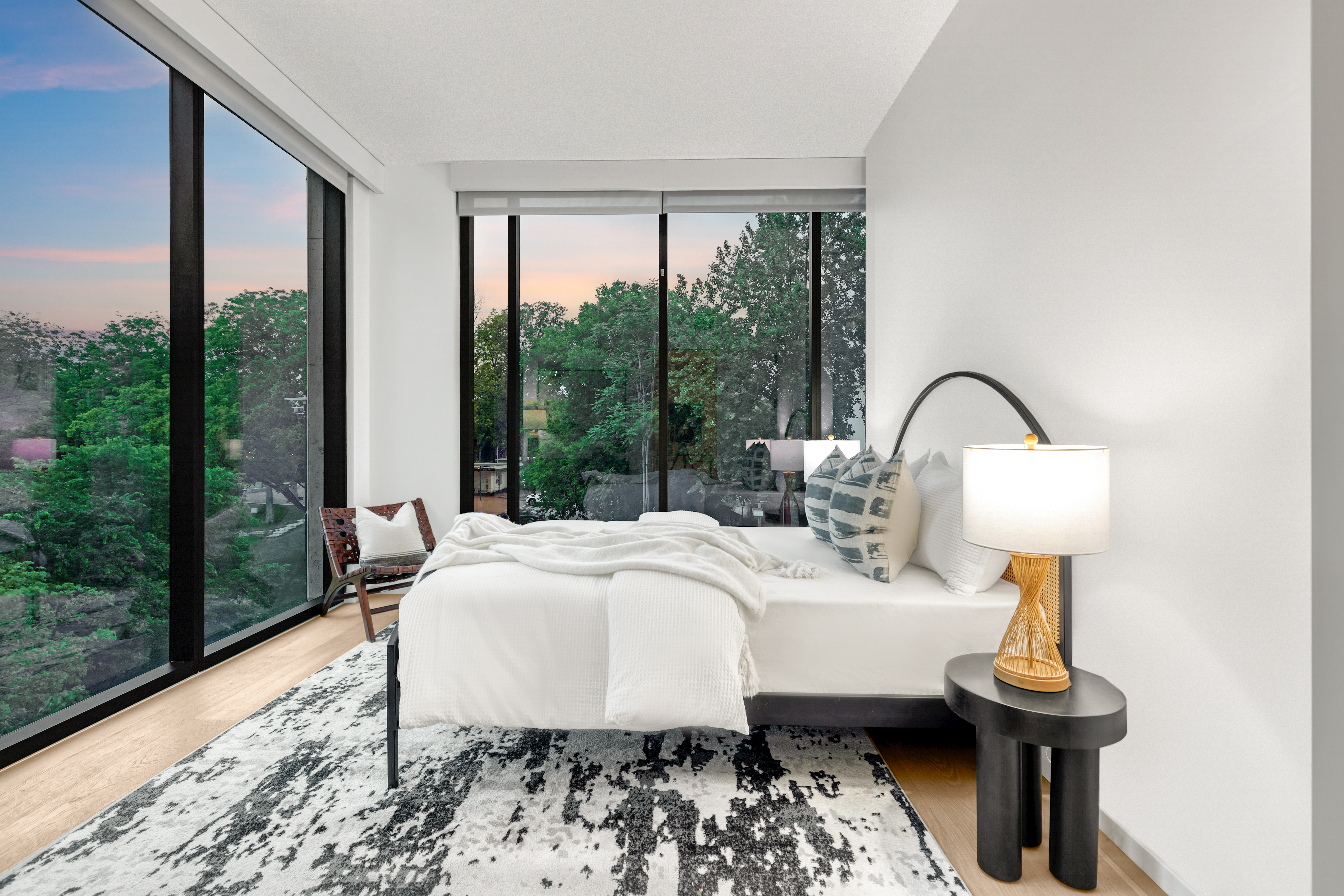 1211 West Riverside Drive 3D