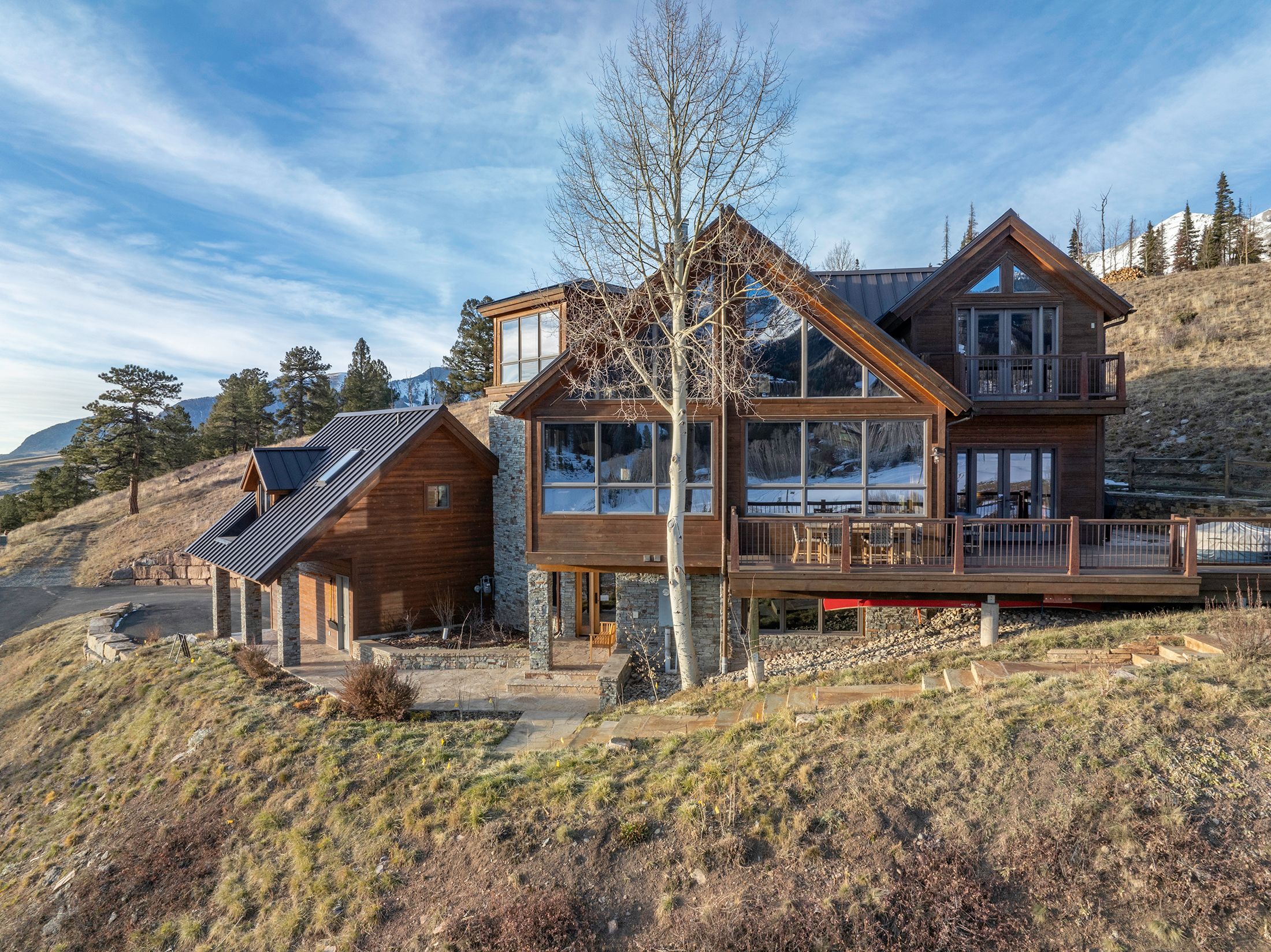 256 Country Club Drive 