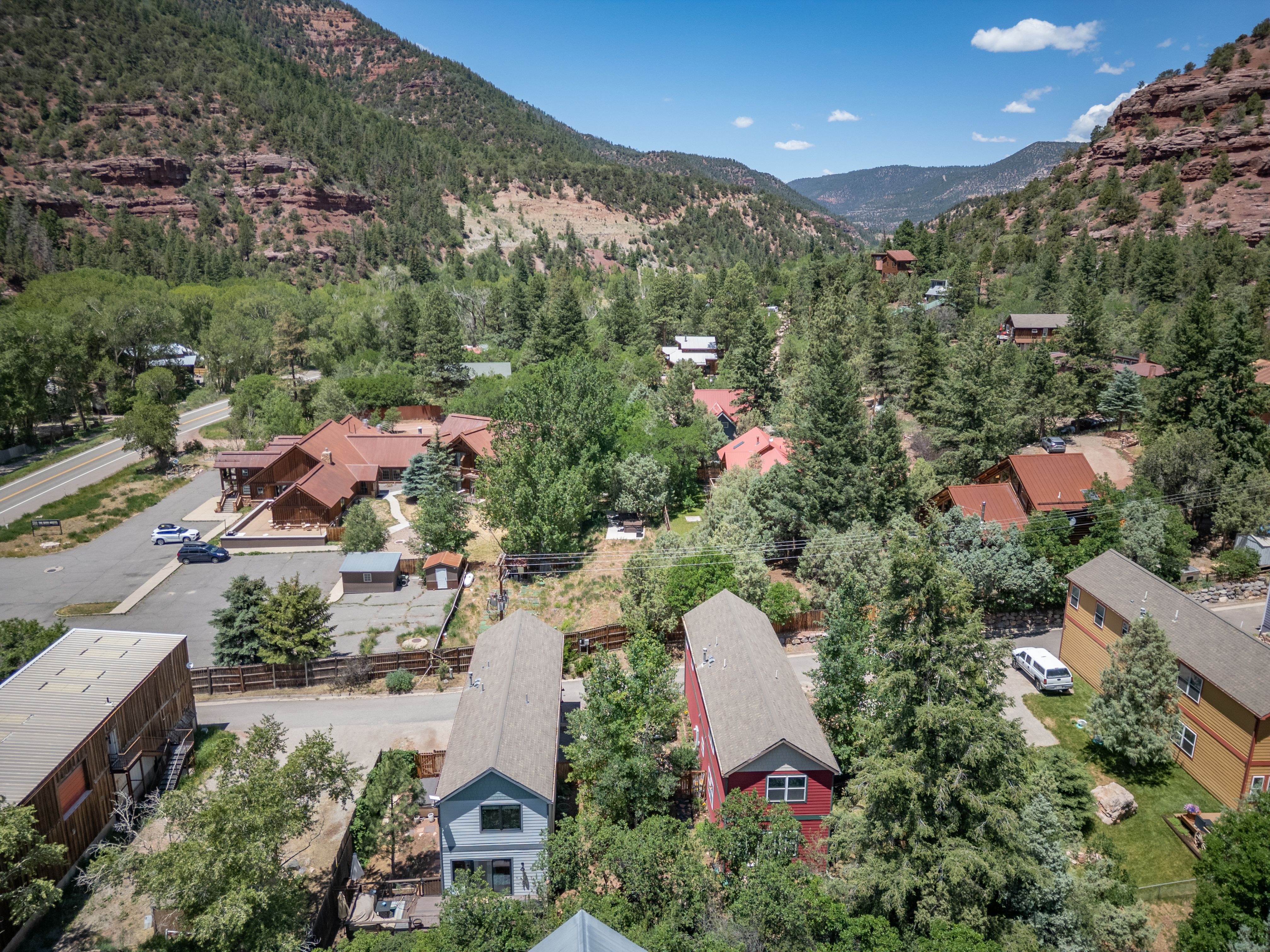 32 Canyon Court
