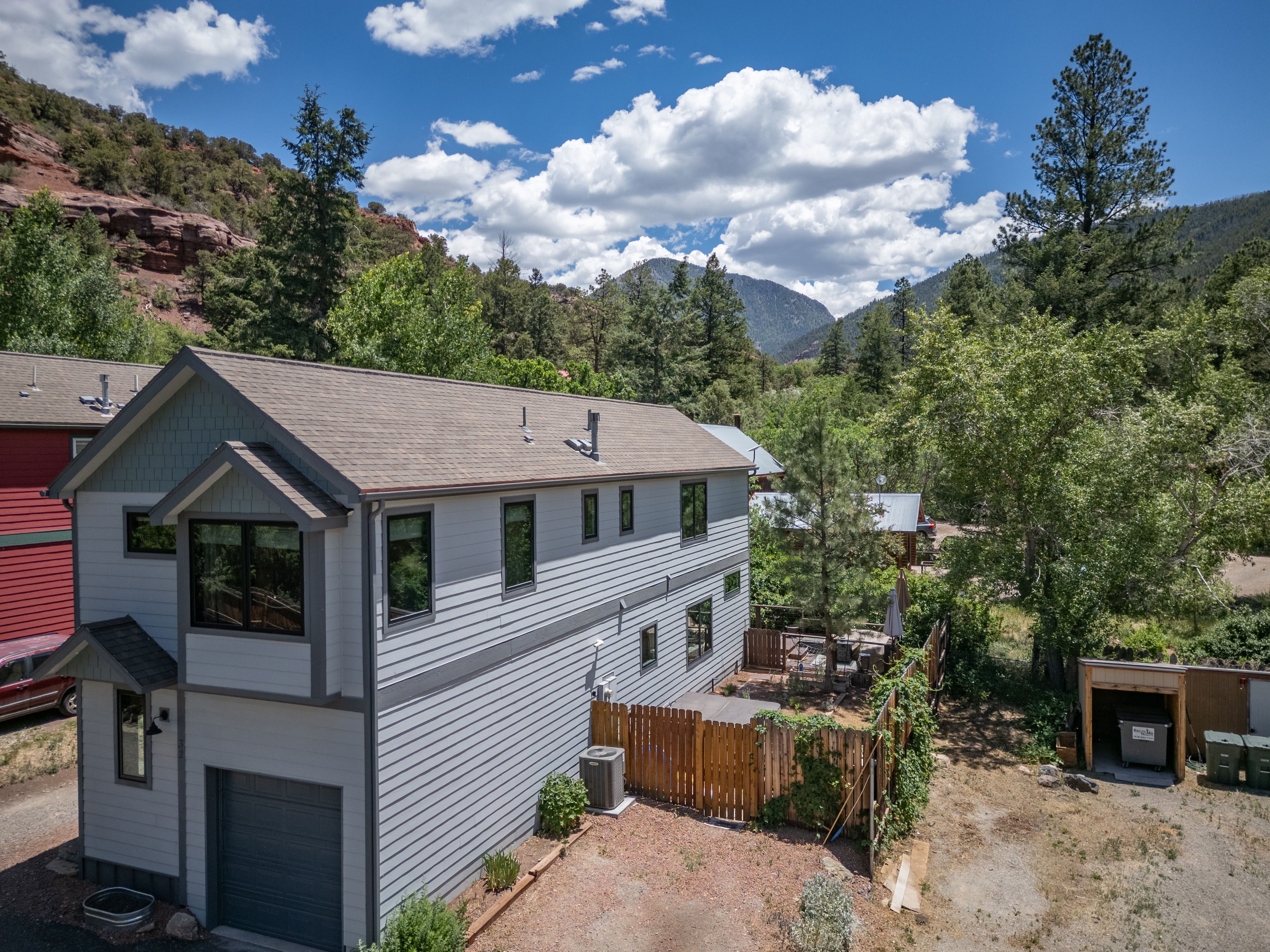 32 Canyon Court