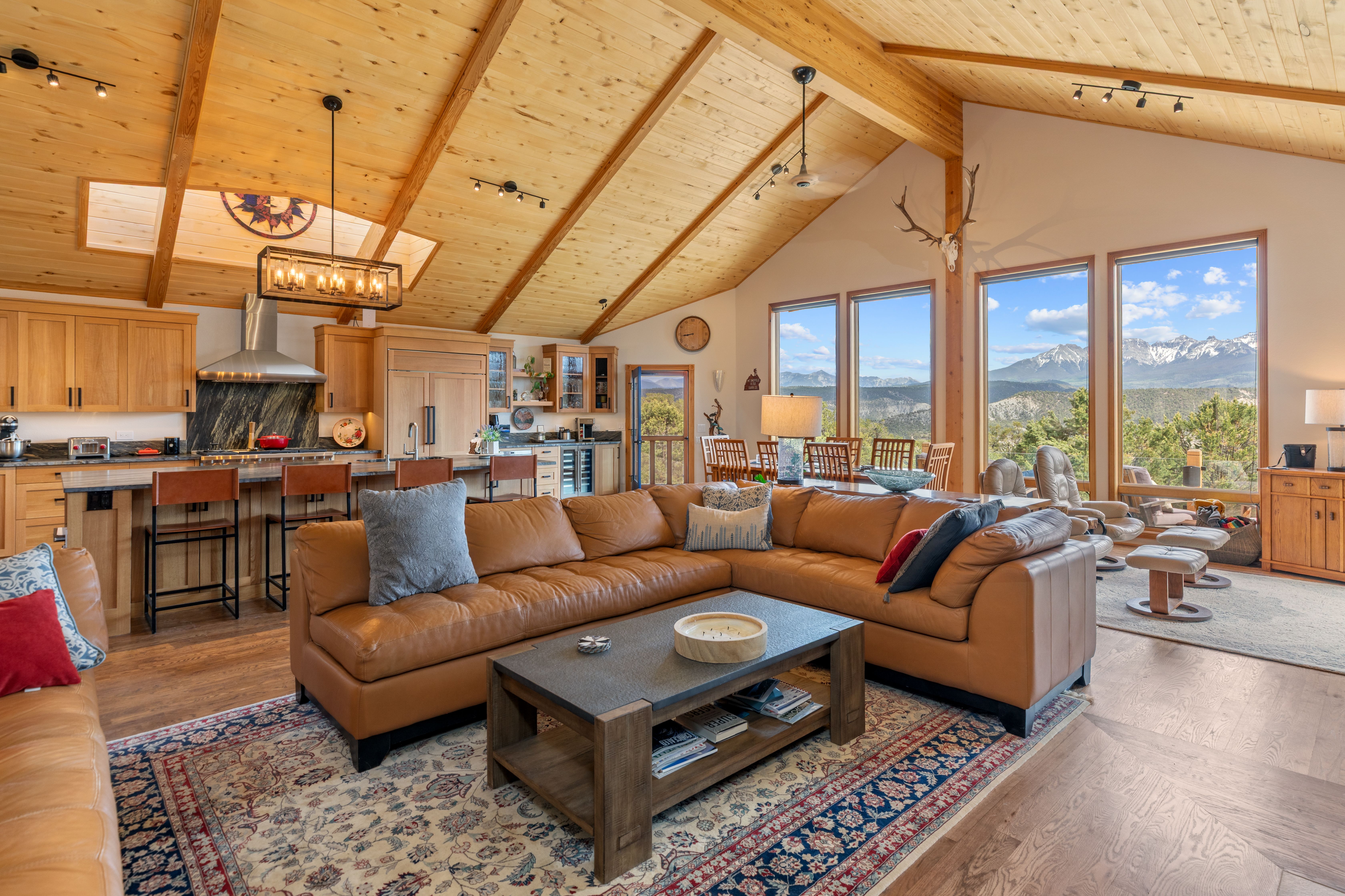 228 Pleasant Valley Court 