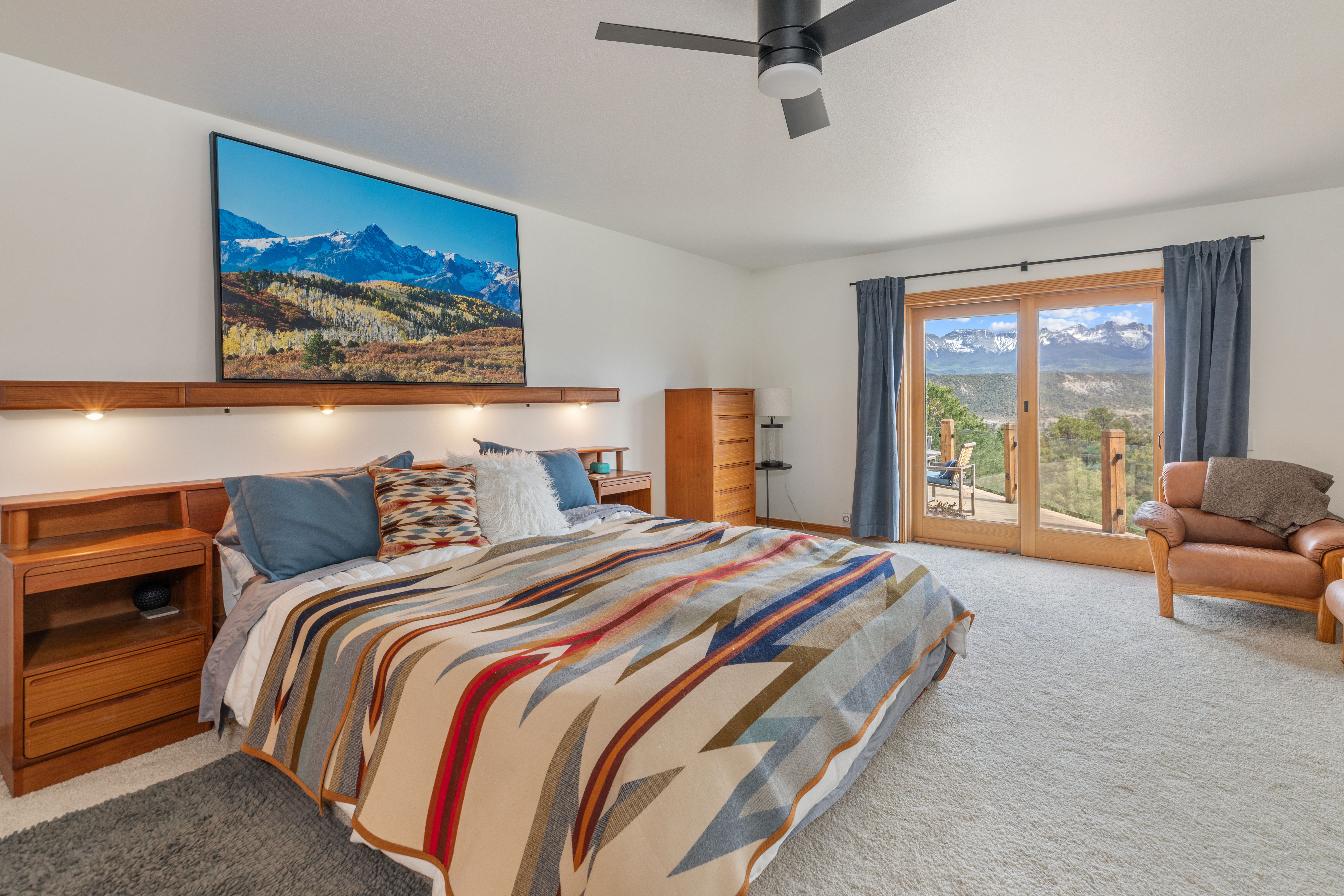 228 Pleasant Valley Court 