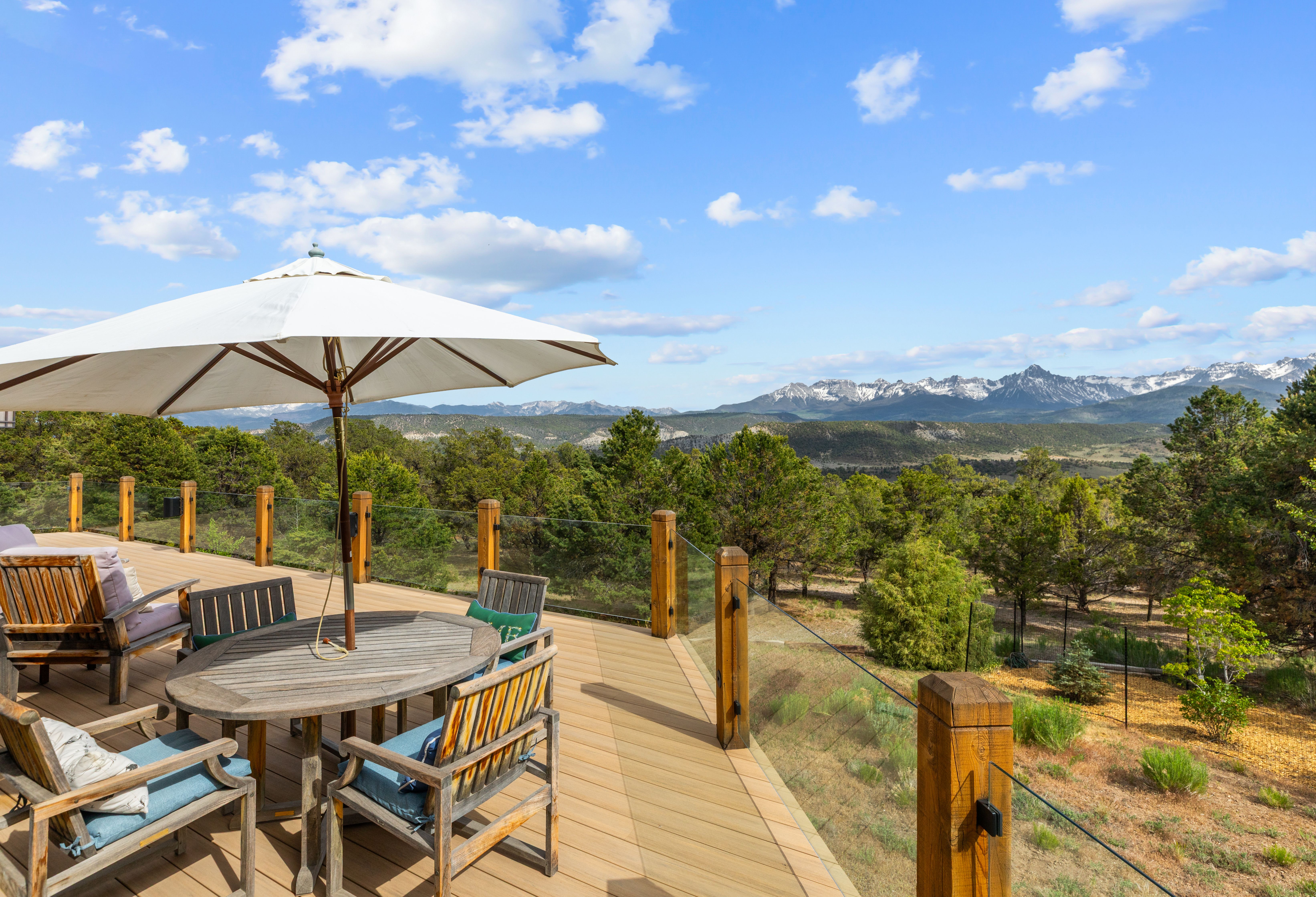 228 Pleasant Valley Court 